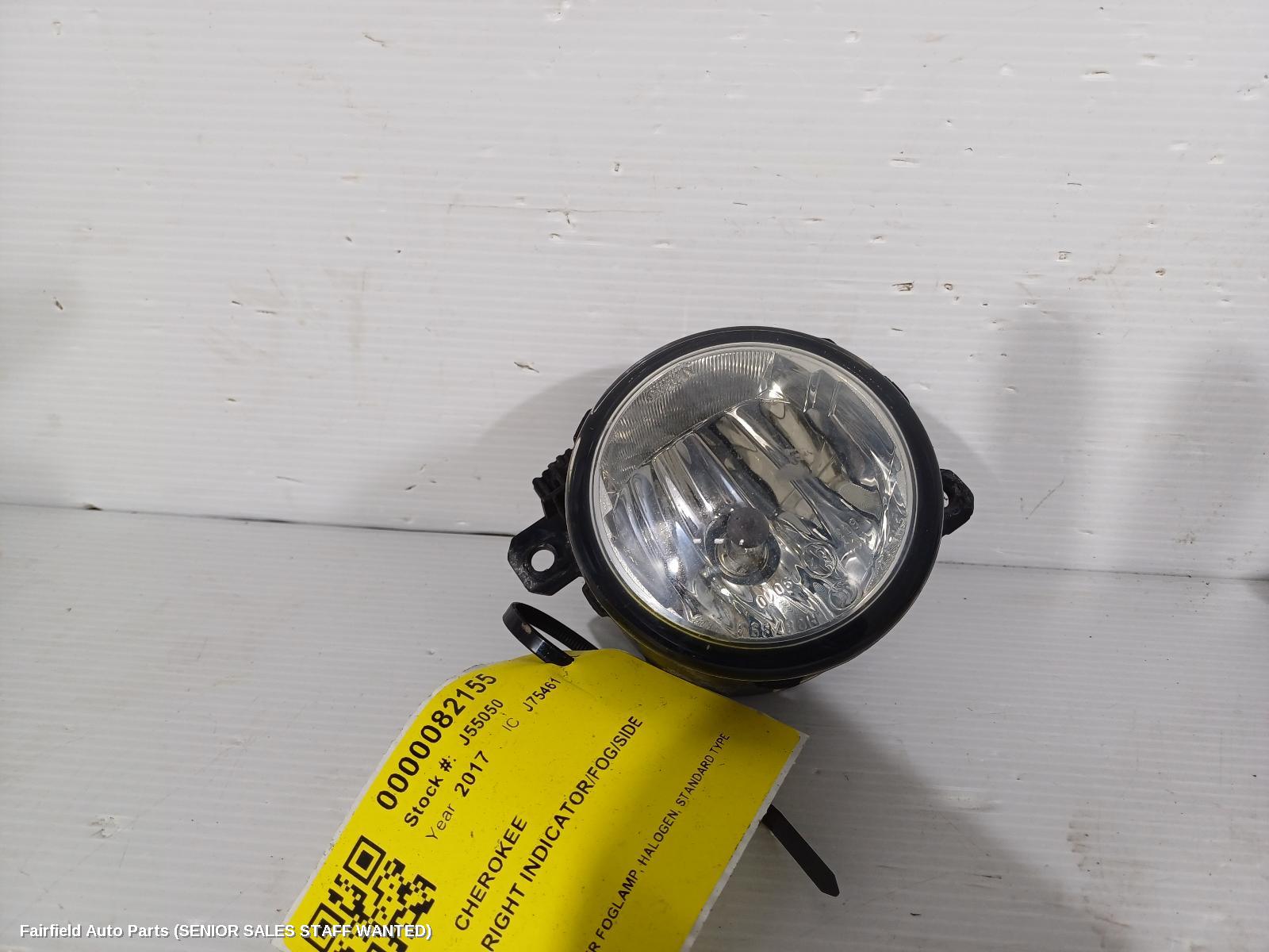 2017 Jeep Cherokee Right Indicator Fog Side