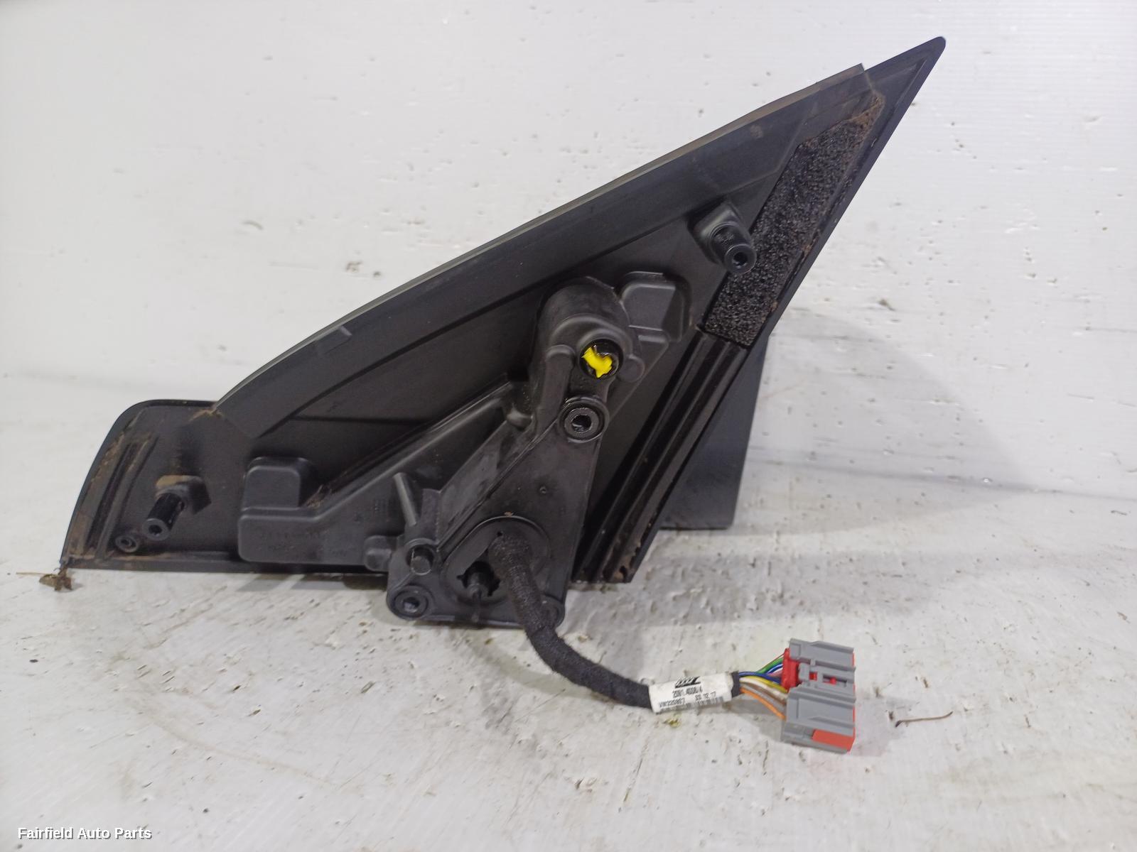 2015-2019 Land Rover Discovery Sport Right Door Mirror