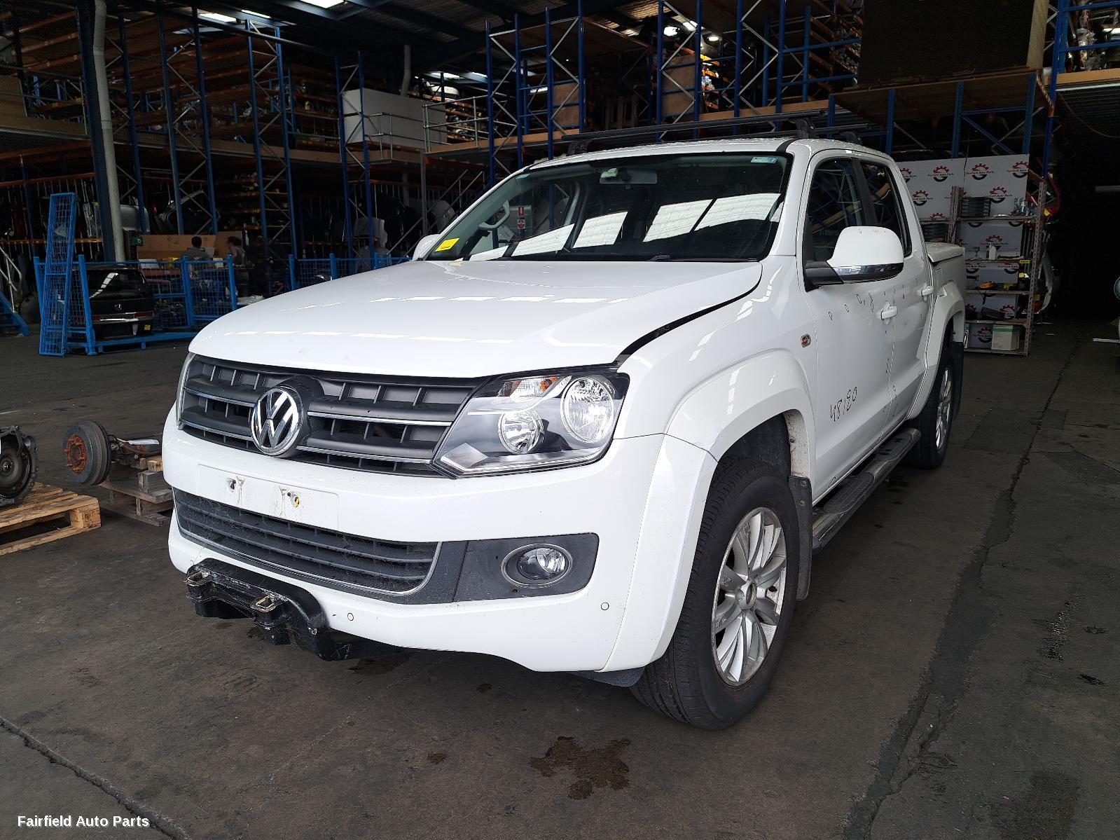 2013 Volkswagen Amarok Side Step Skirt