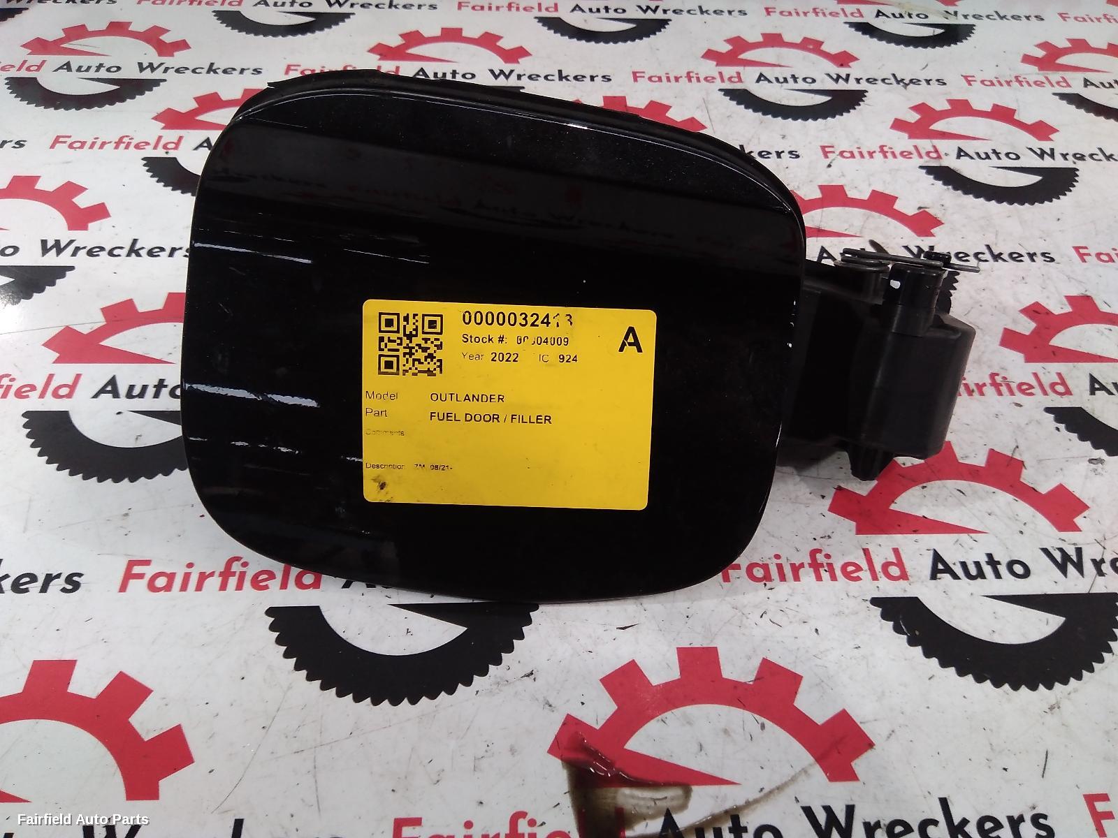 2021-2026 Mitsubishi Outlander Fuel Door Filler