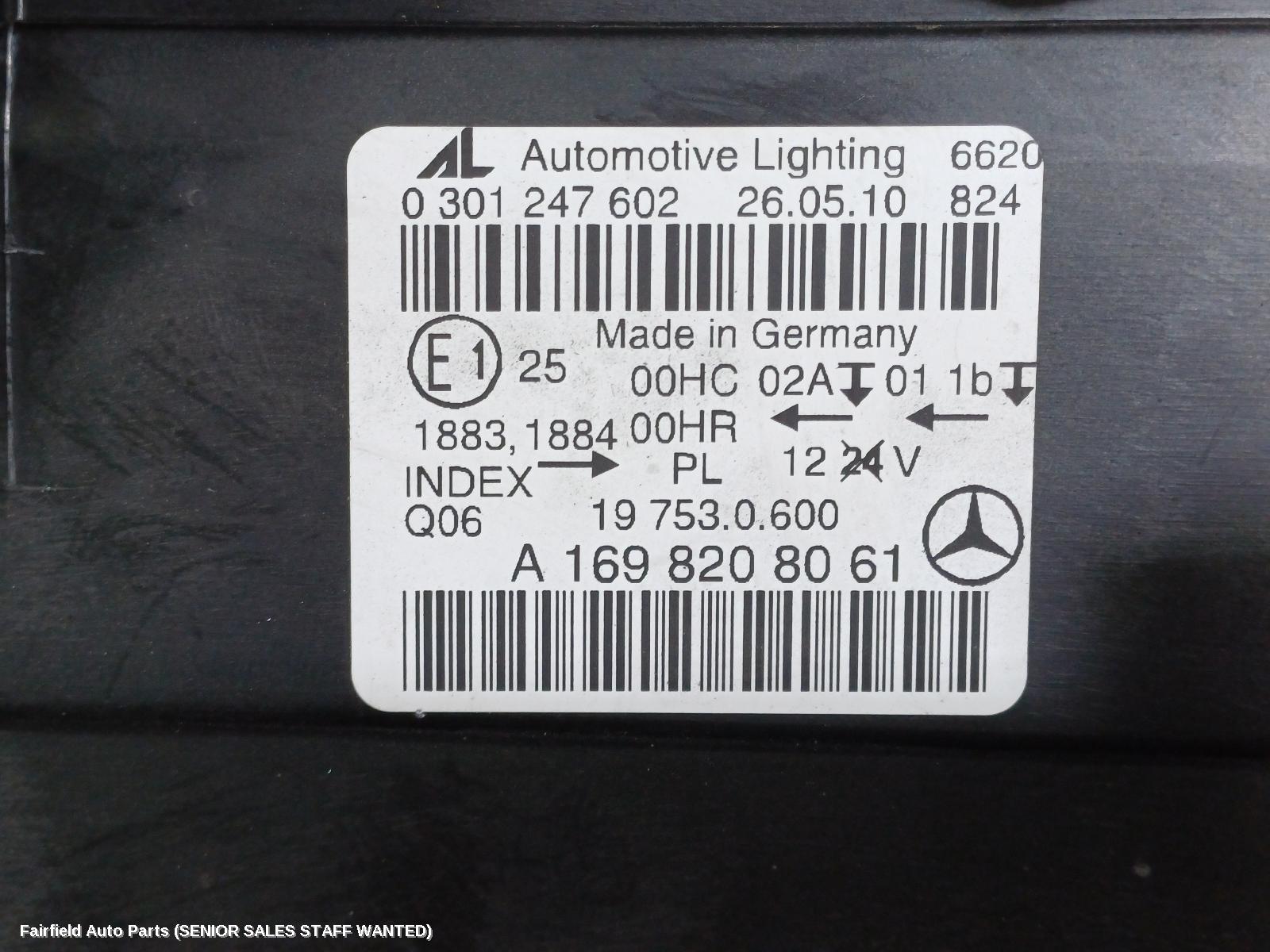 2010 Mercedes B Class Right Headlamp