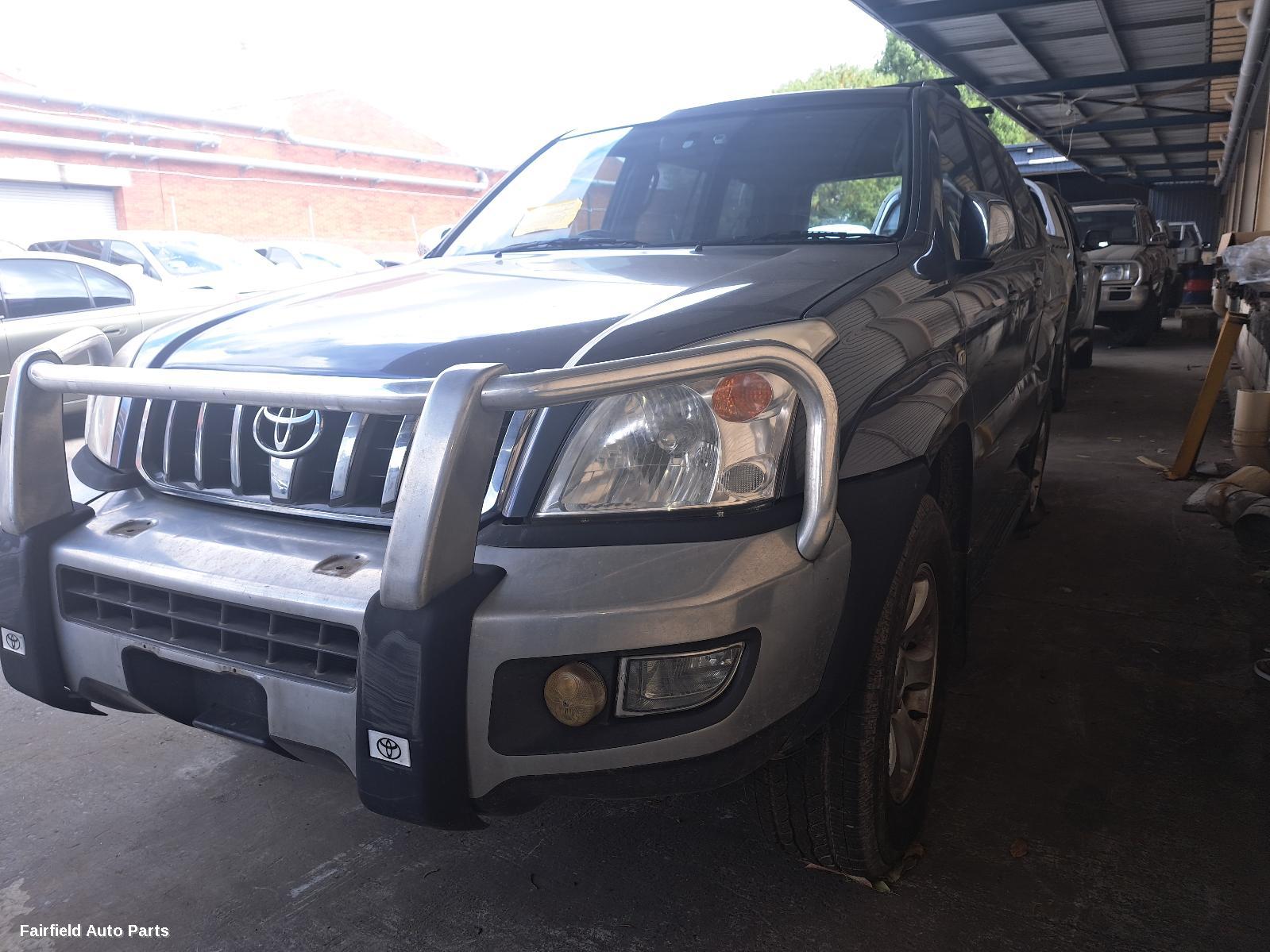 2003-2009 Toyota Prado Right Guard