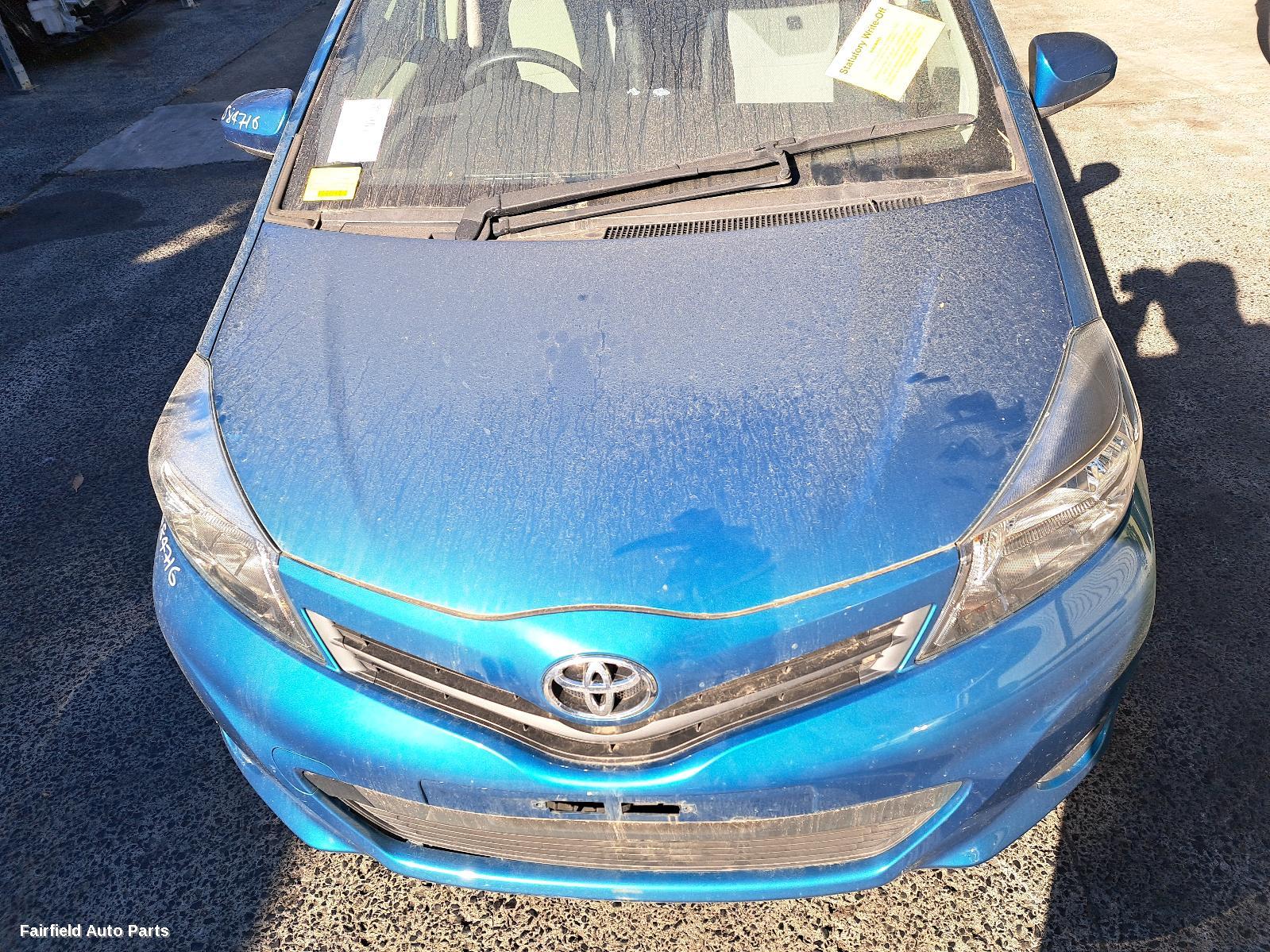 2013 Toyota Yaris Starter