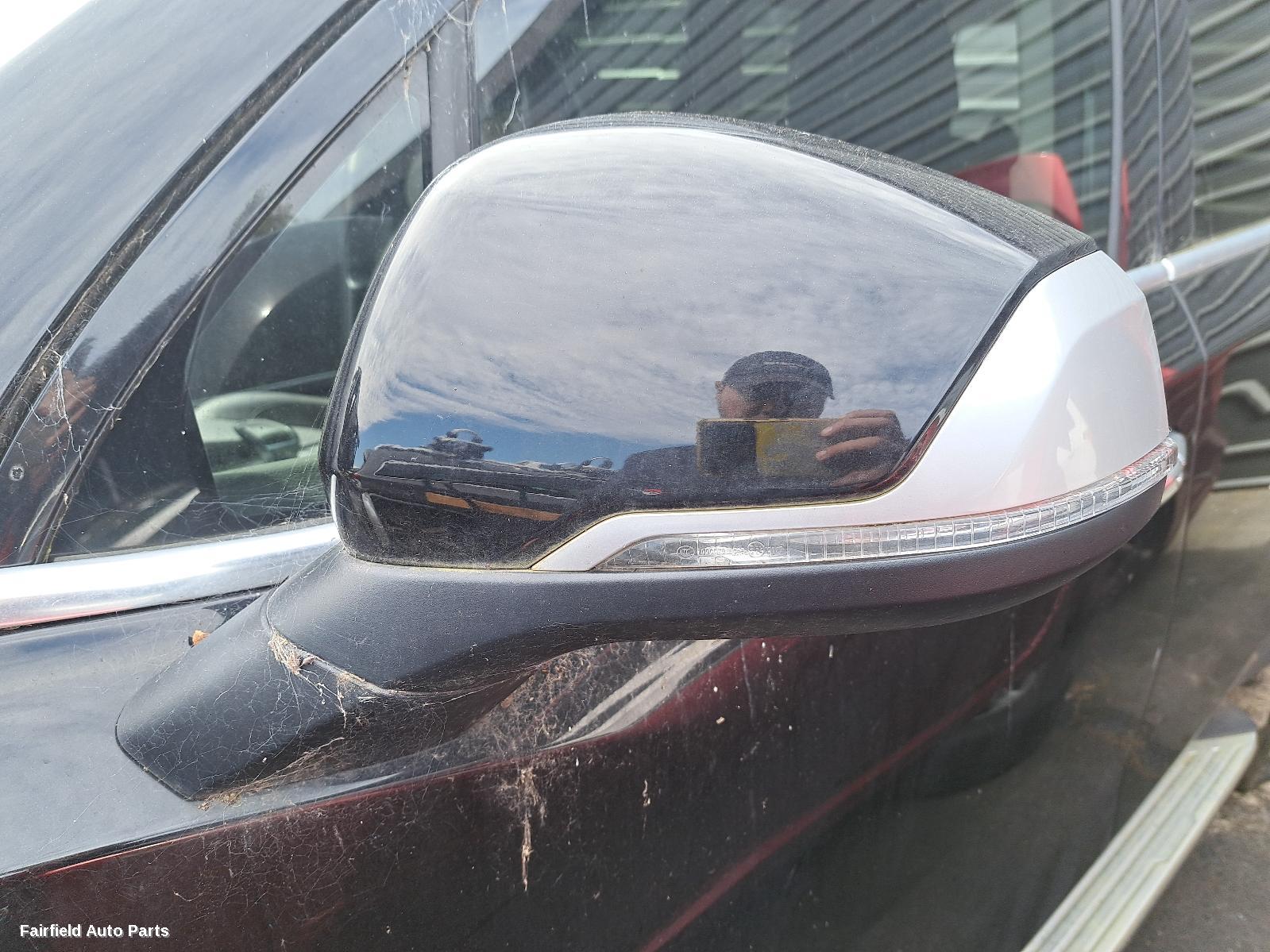 2017-2024 Ldv D90 Left Door Mirror