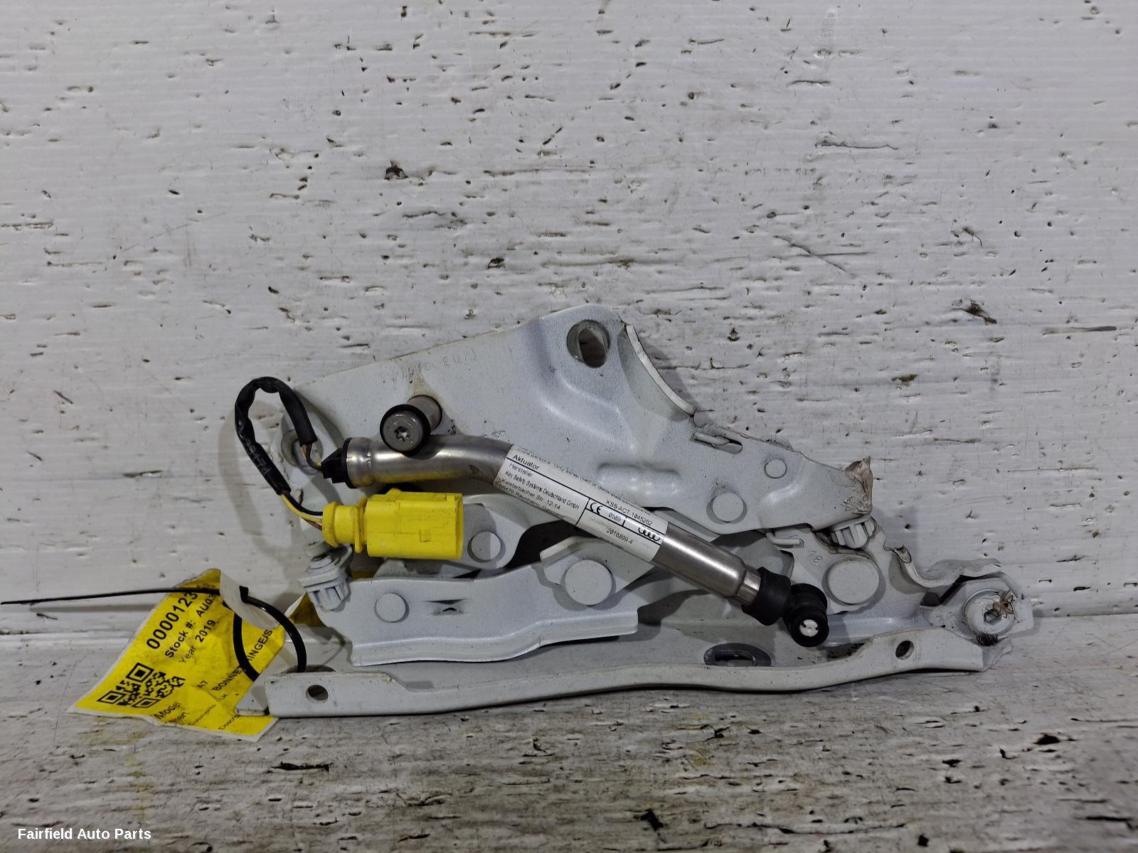 2018-2025 Audi A7 Bonnet Hinge Strut