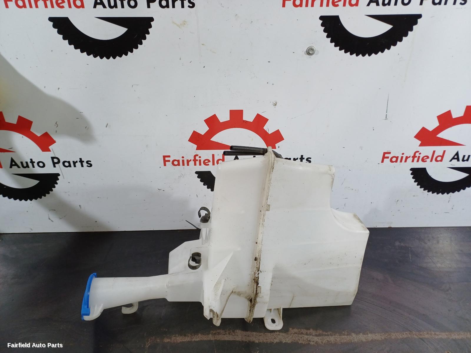 2017-2026 Hyundai I30 Washer Bottle