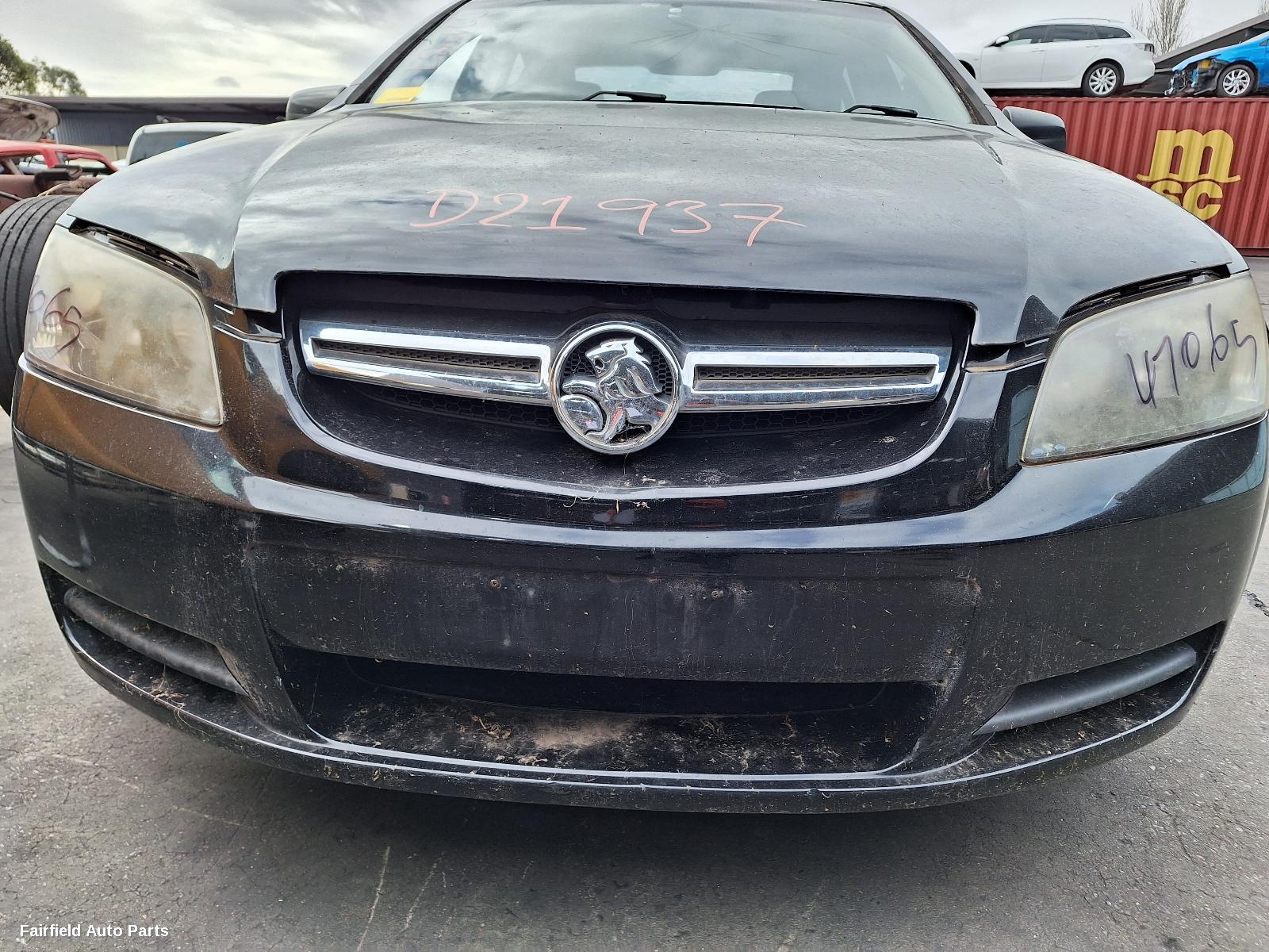 2010 Holden Commodore Grille