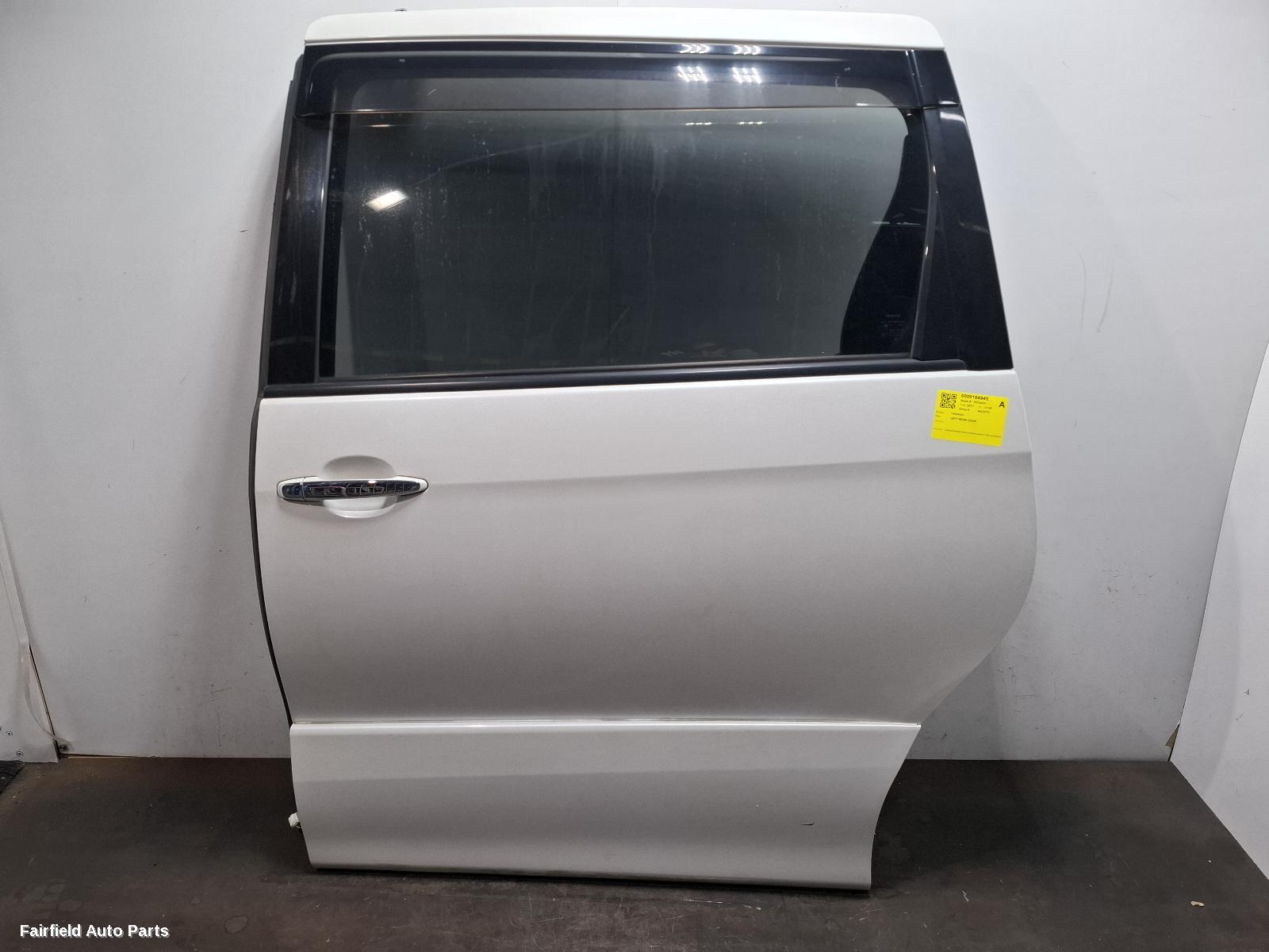 2008-2016 Toyota Estima Left Rear Door Sliding