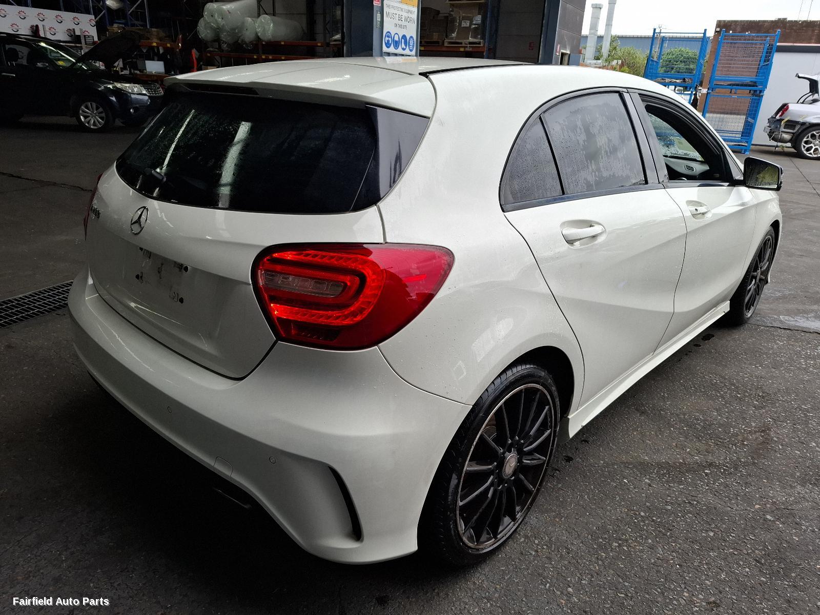 2014 Mercedes A Class Radio Cd Dvd Sat Tv