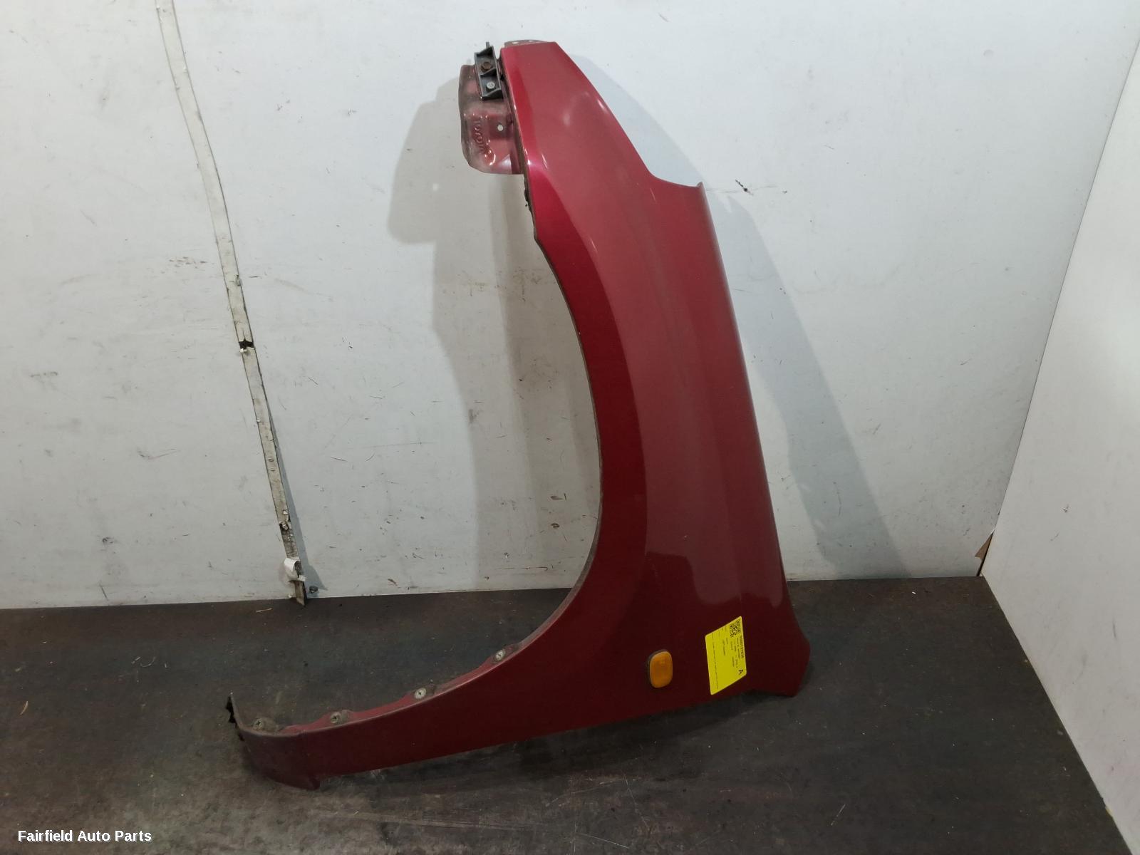 2000-2003 Toyota Rav4 Left Guard