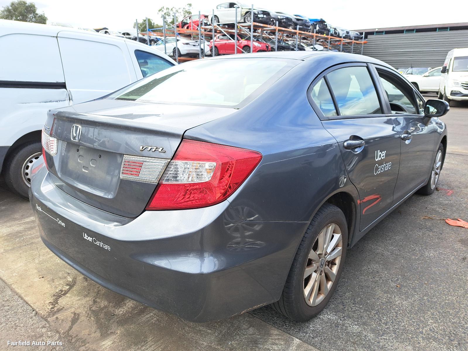 2012 Honda Civic Right Rear Door Window