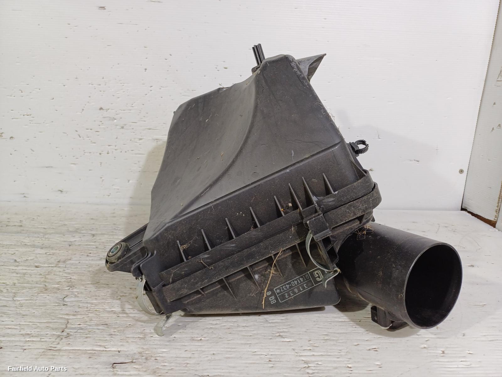 2005-2014 Lexus Is250/is250c Air Cleaner Box
