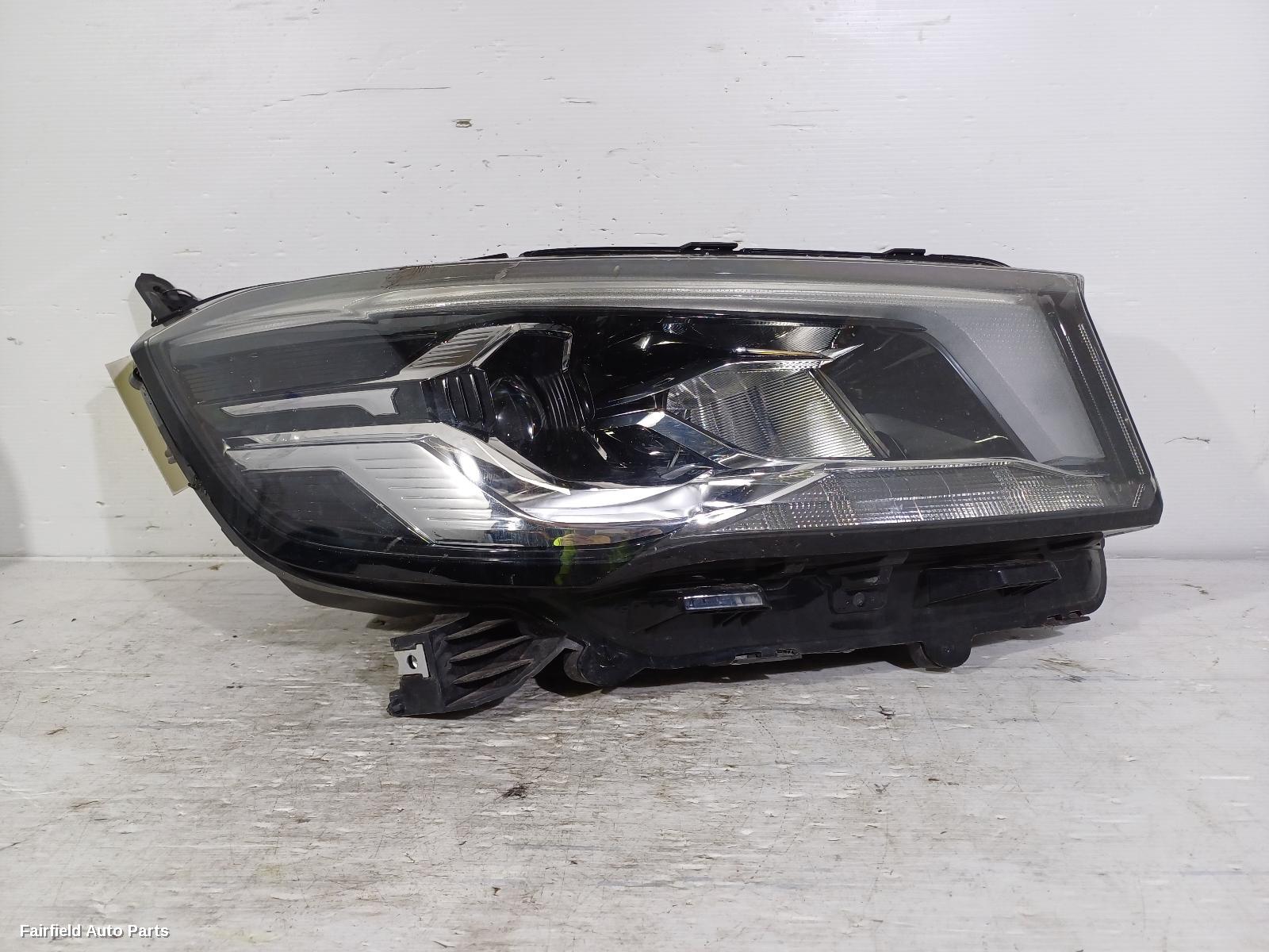 2020-2026 Ldv Deliver 9 Right Headlamp