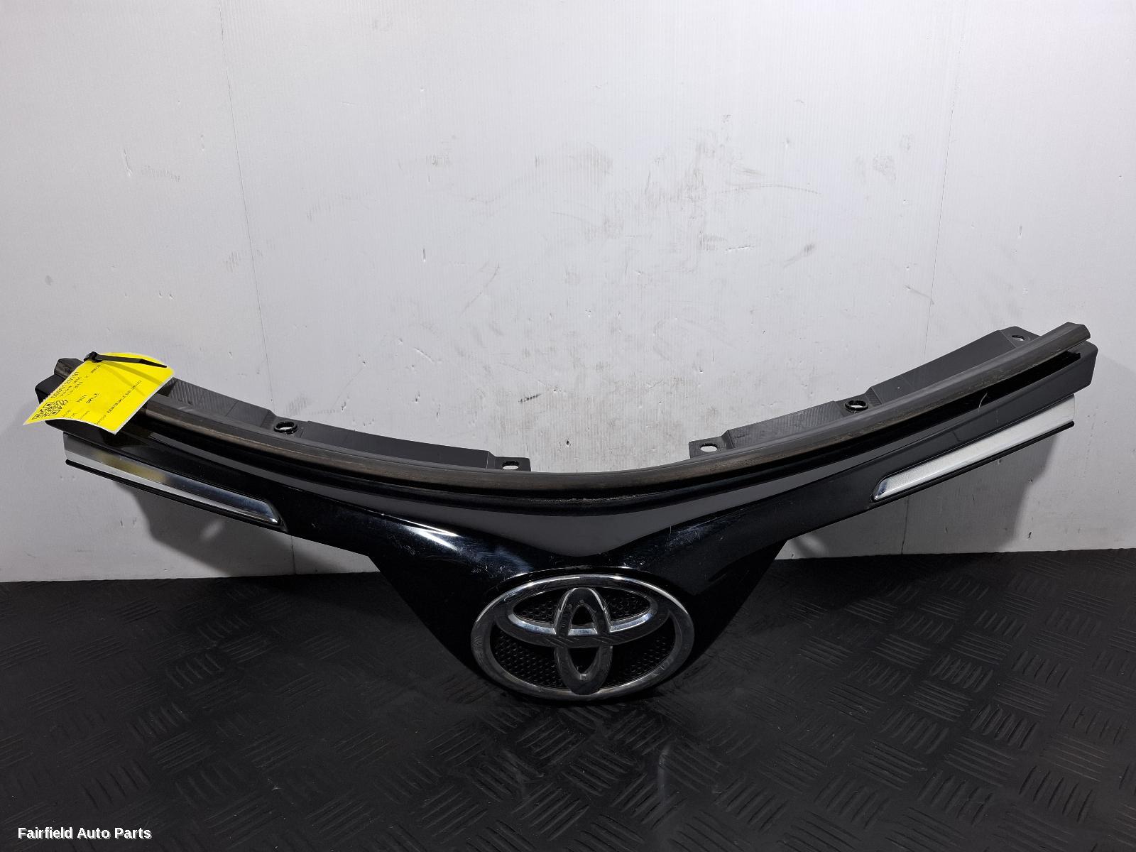 2015-2018 Toyota Rav4 Grille