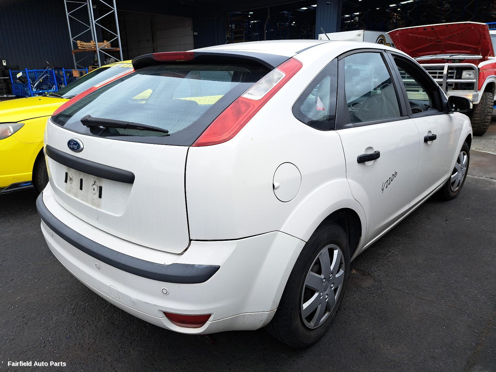 2009 Ford Focus Left Taillight