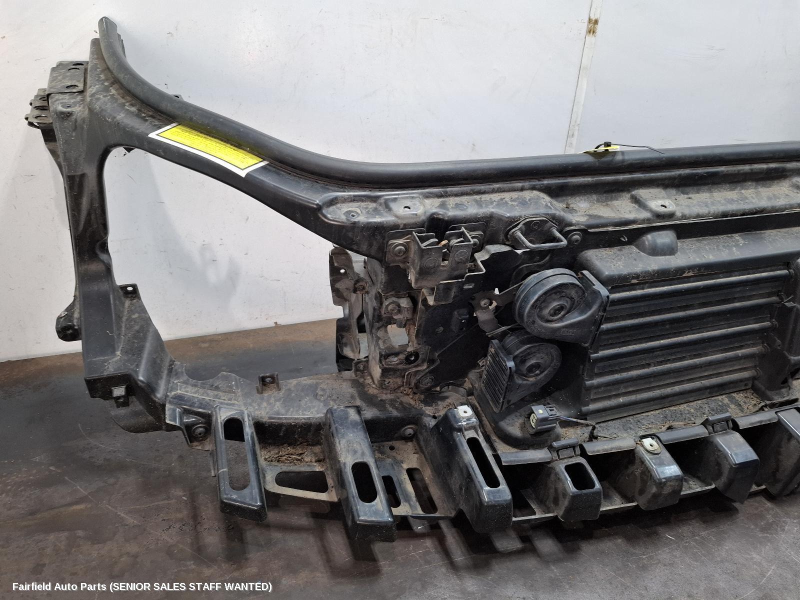 2016 Land Rover Rangerover Sport Radiator Support