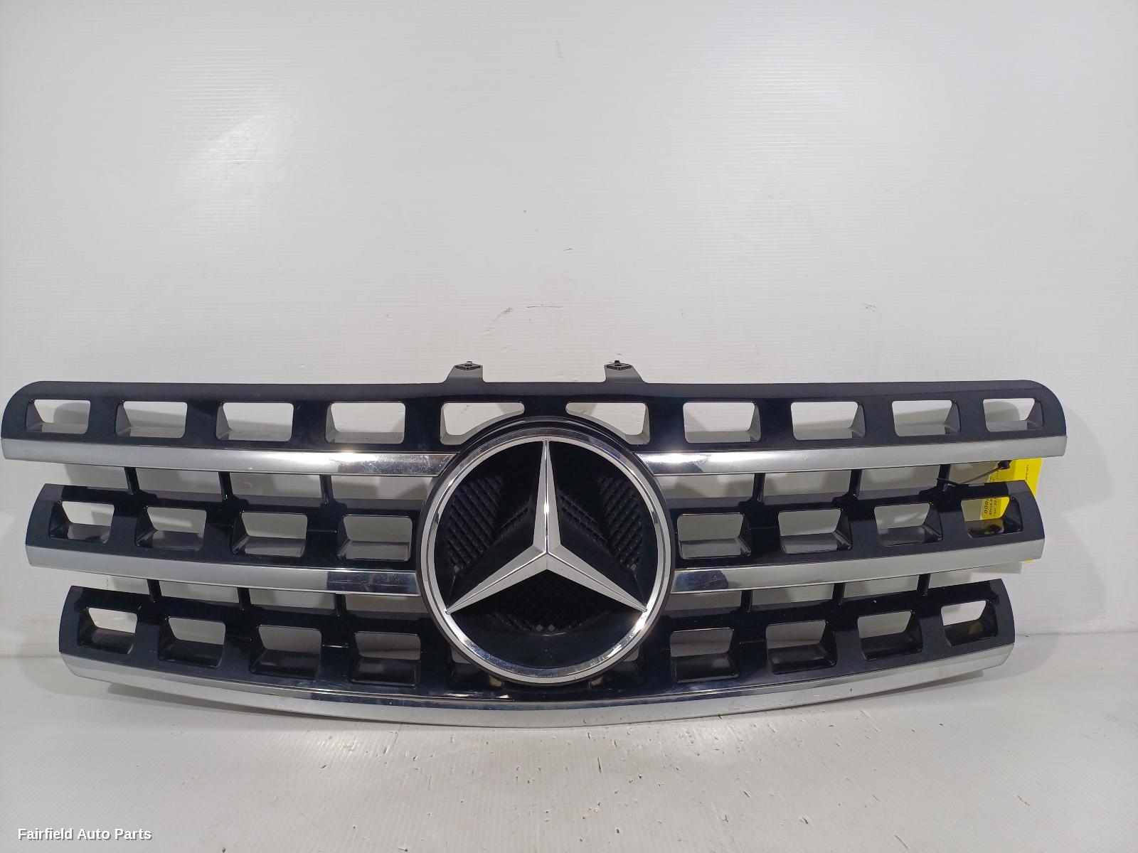 2005-2011 Mercedes M Class Grille