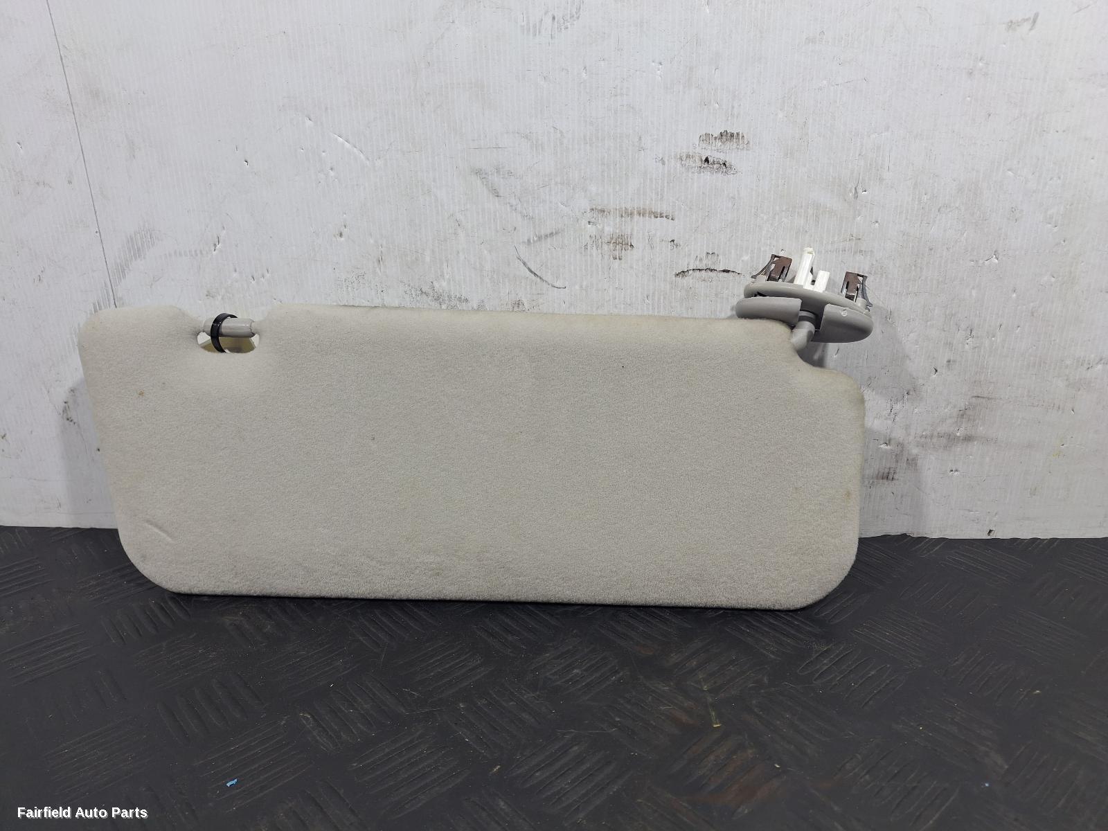 2006-2020 Toyota Tarago Sunvisor