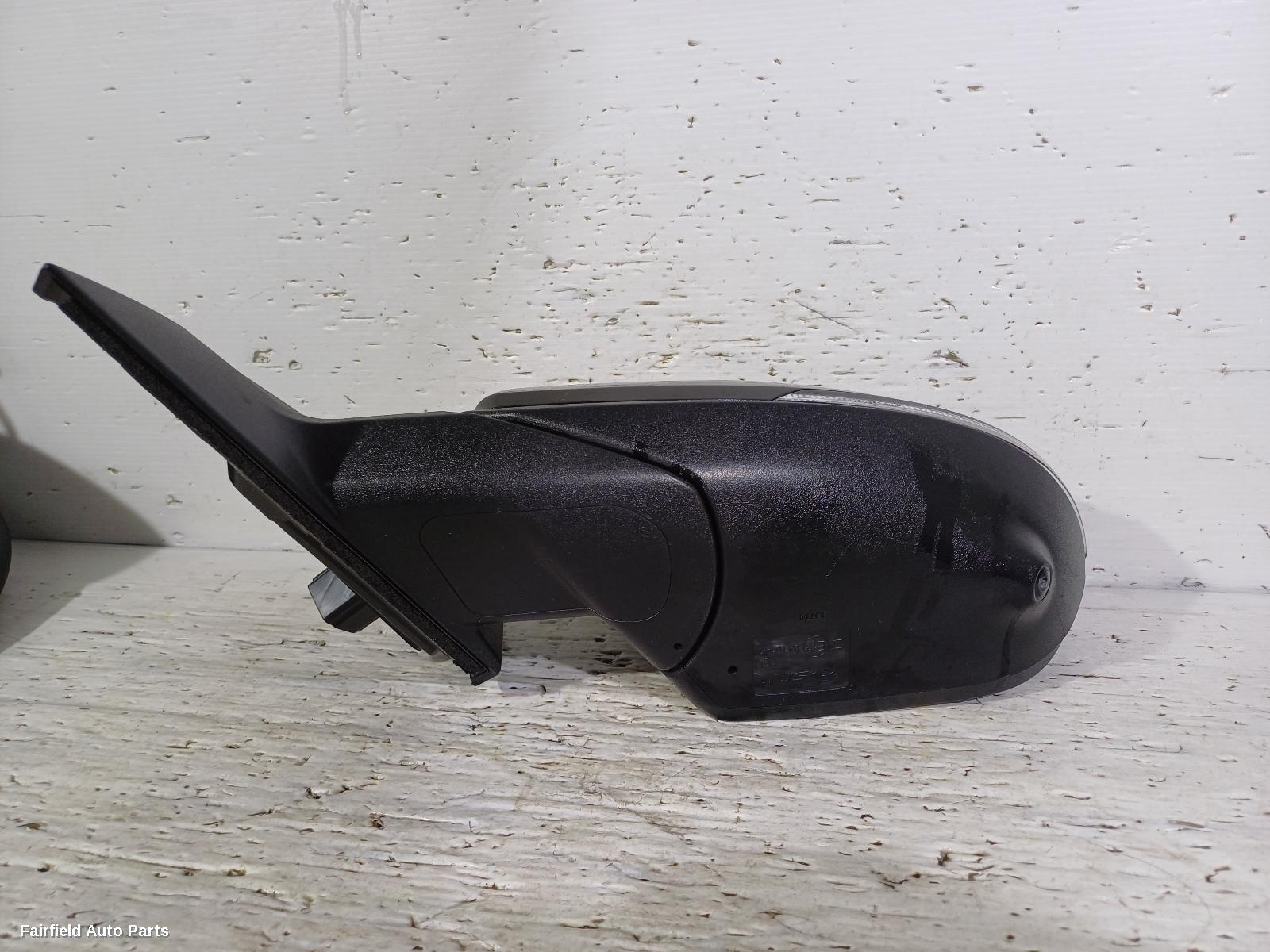 2023-2025 Hyundai Kona Left Door Mirror