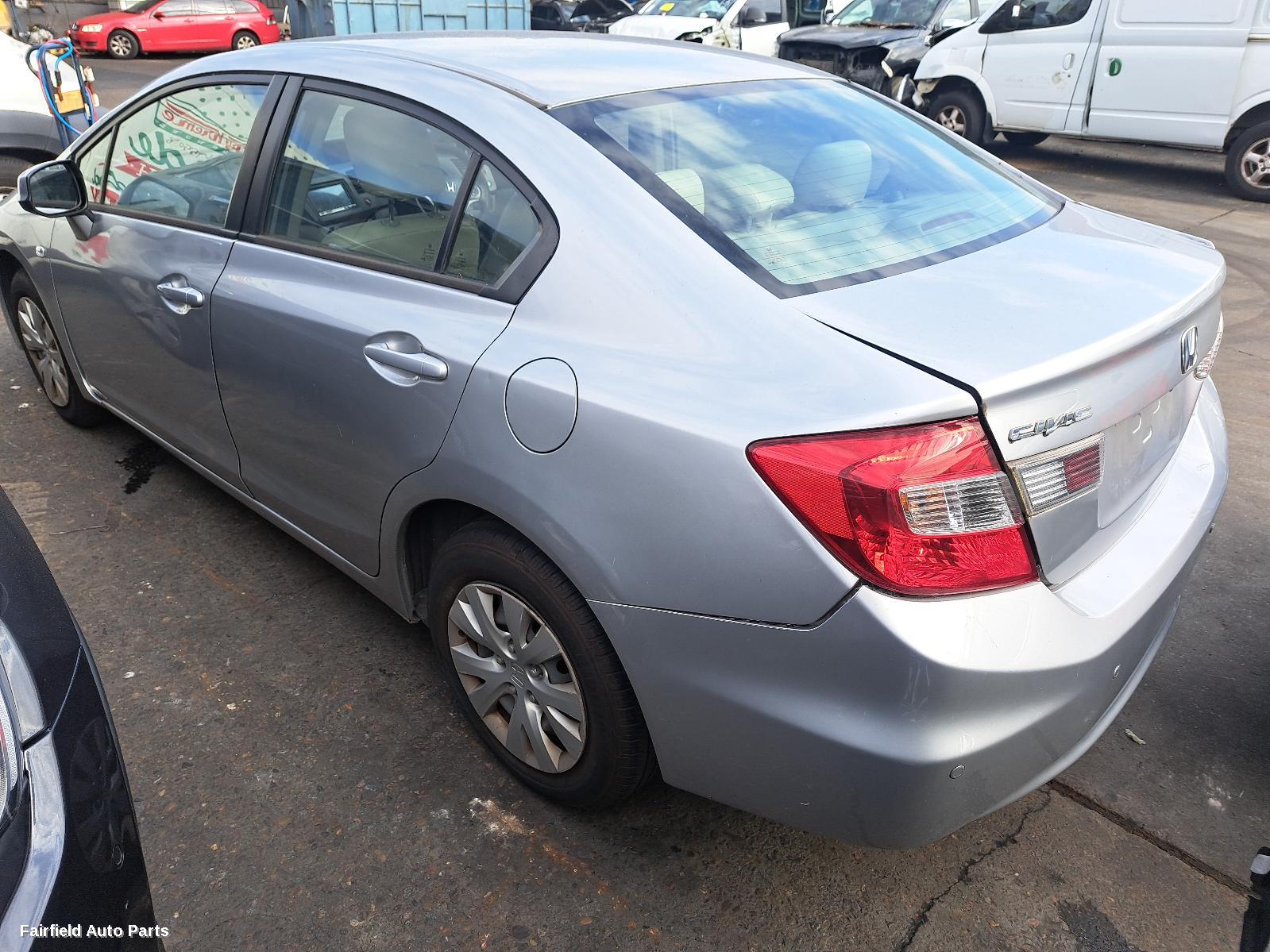 2012 Honda Civic Right Front Door Window