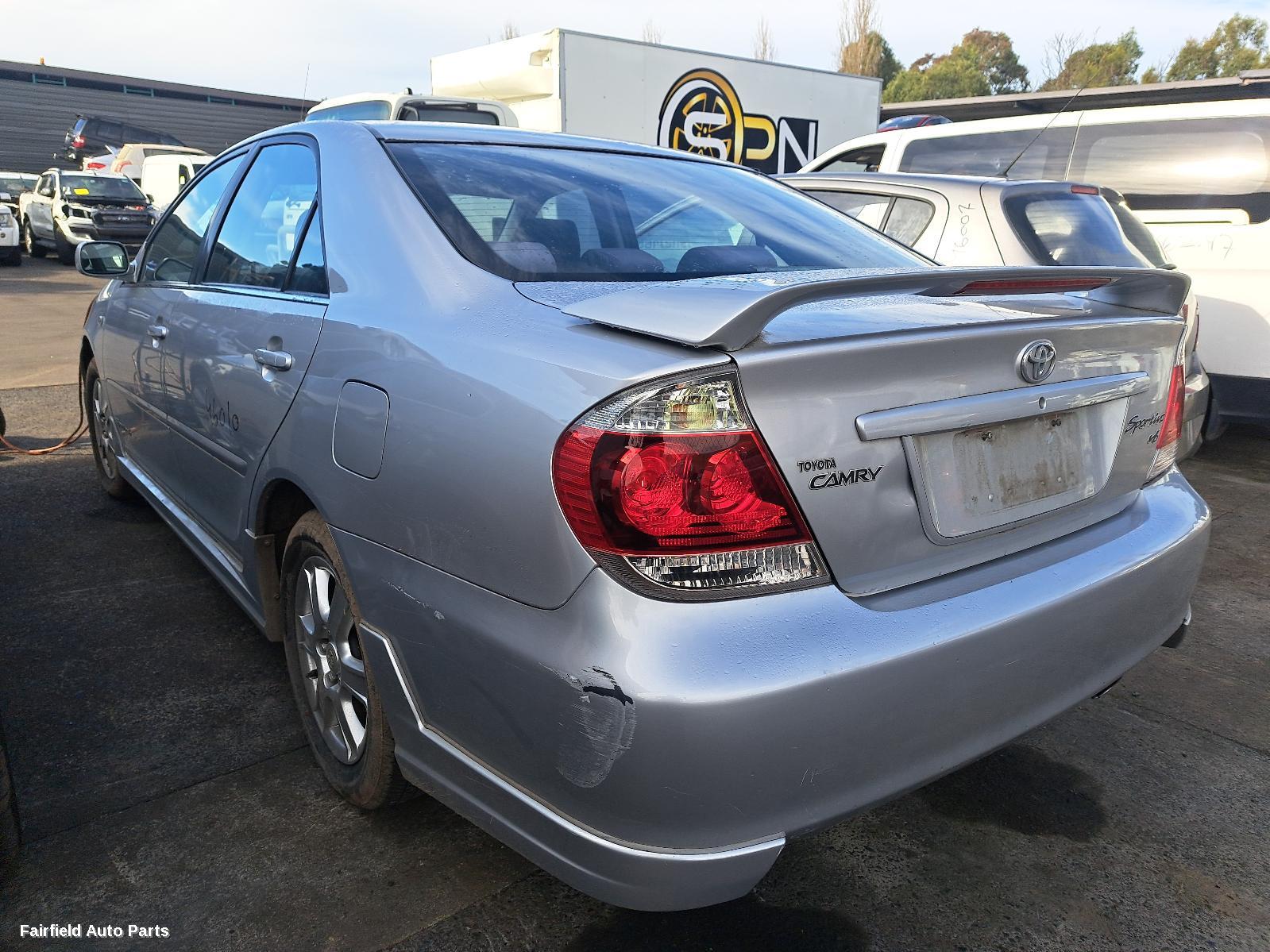 2005 Toyota Camry Sunvisor