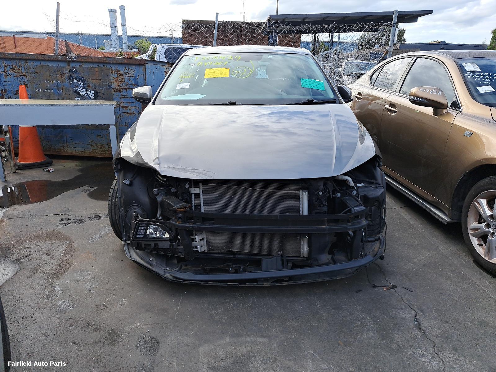 2018 Volkswagen Polo Right Taillight