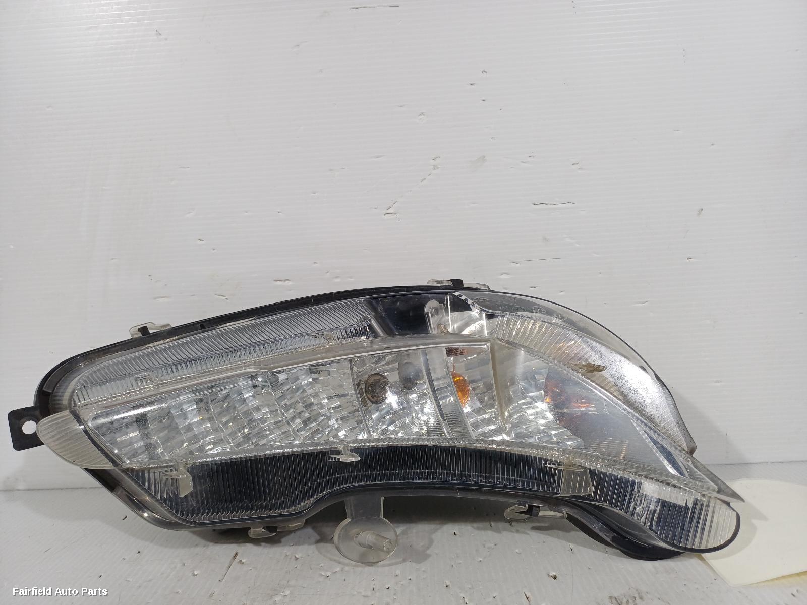 2015-2017 Toyota Camry Right Indicator Fog Side