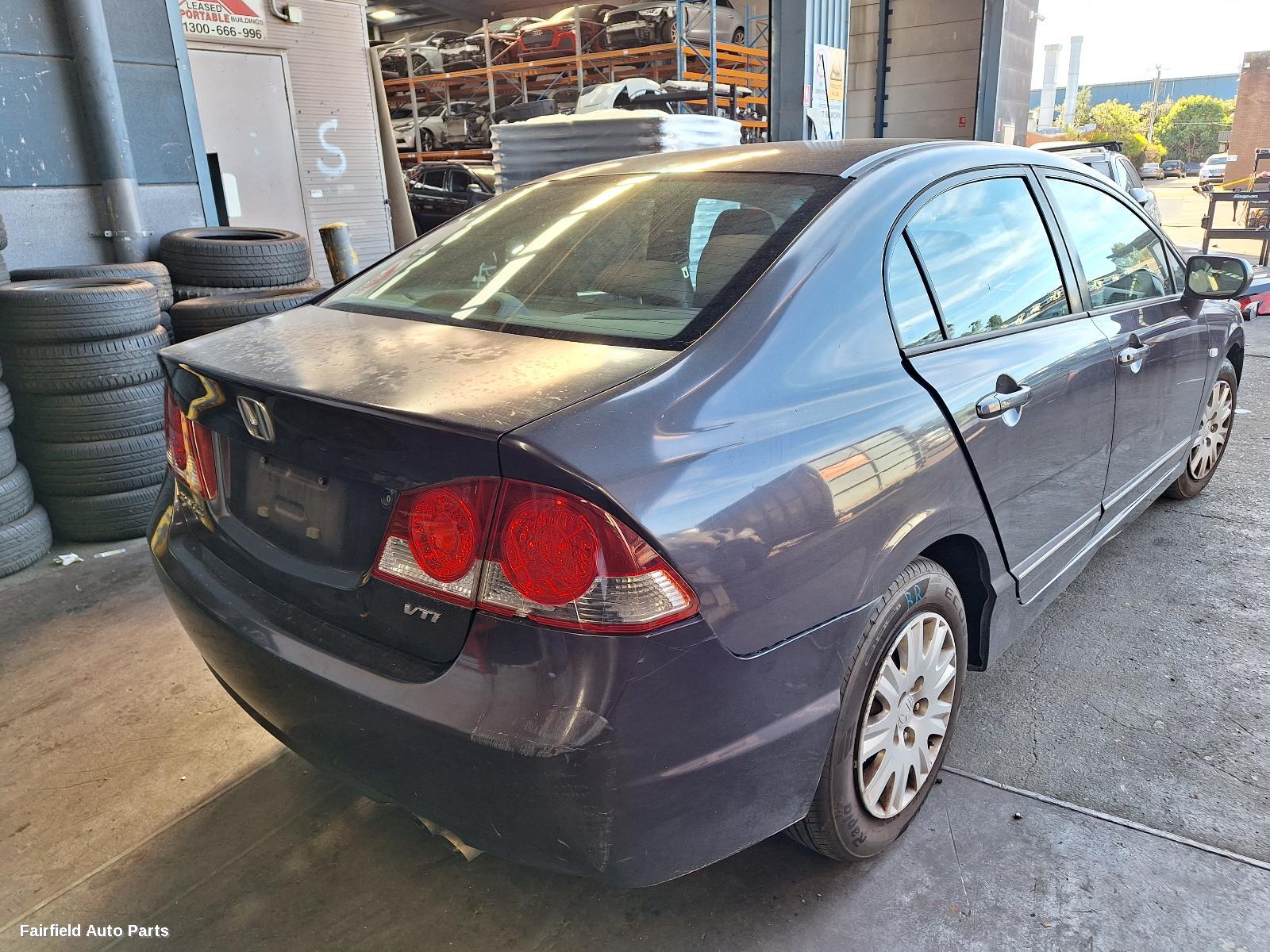 2007 Honda Civic Left Front Window Reg Motor