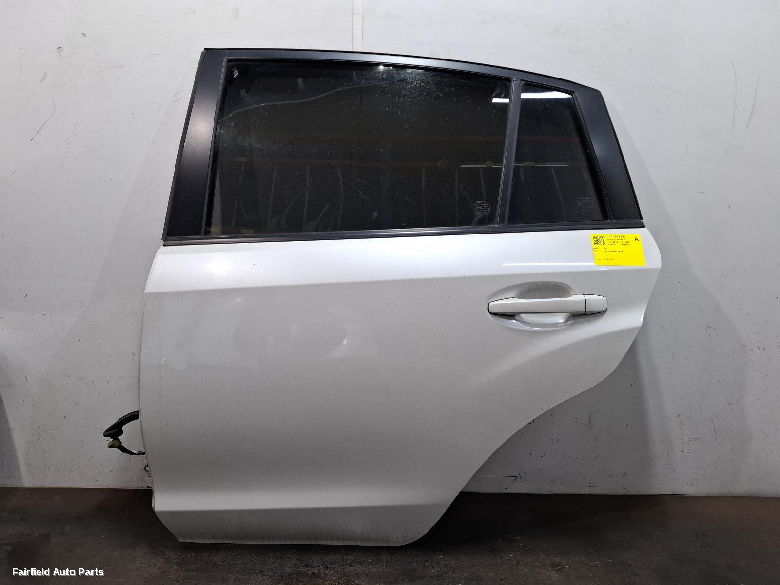 2011-2017 Subaru Xv Left Rear Door Sliding