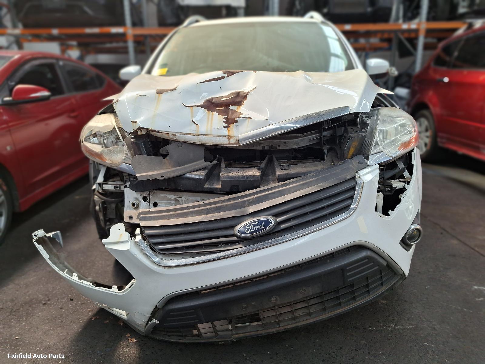 2011-2012 Ford Kuga Left Guard
