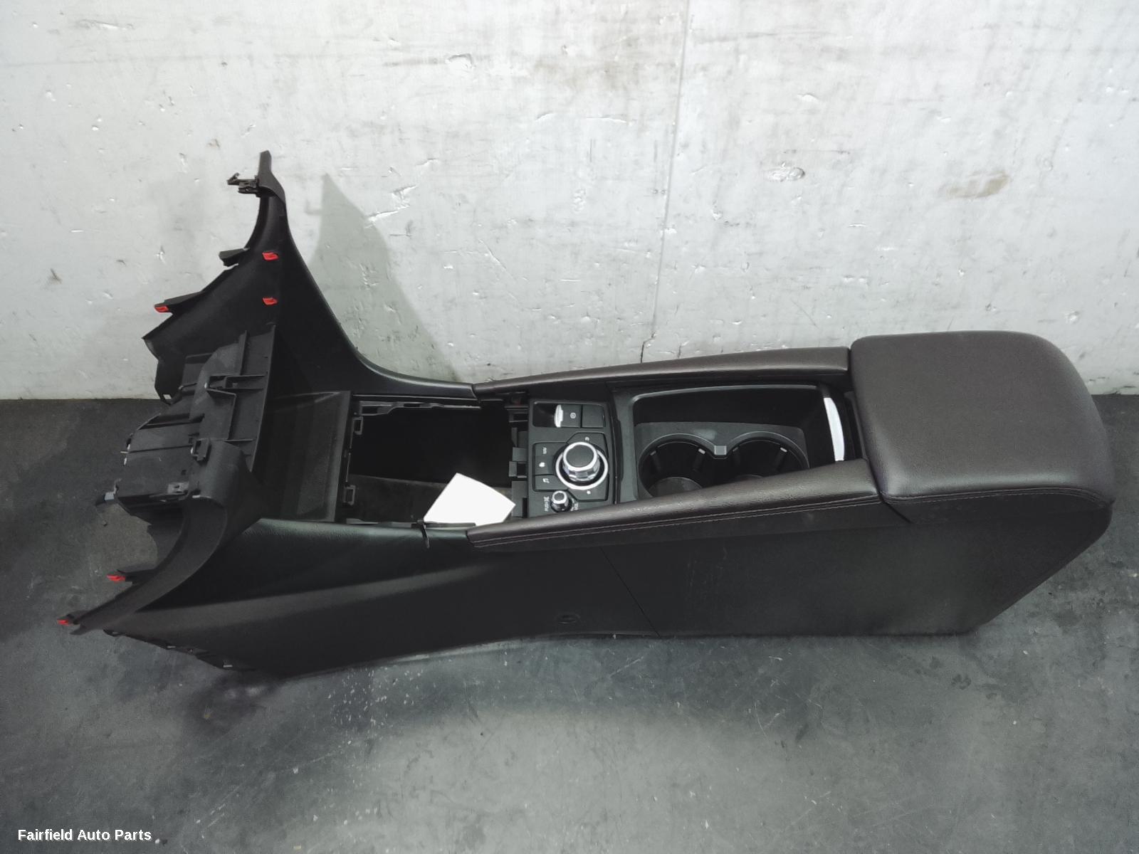 2016-2019 Mazda 3 Console