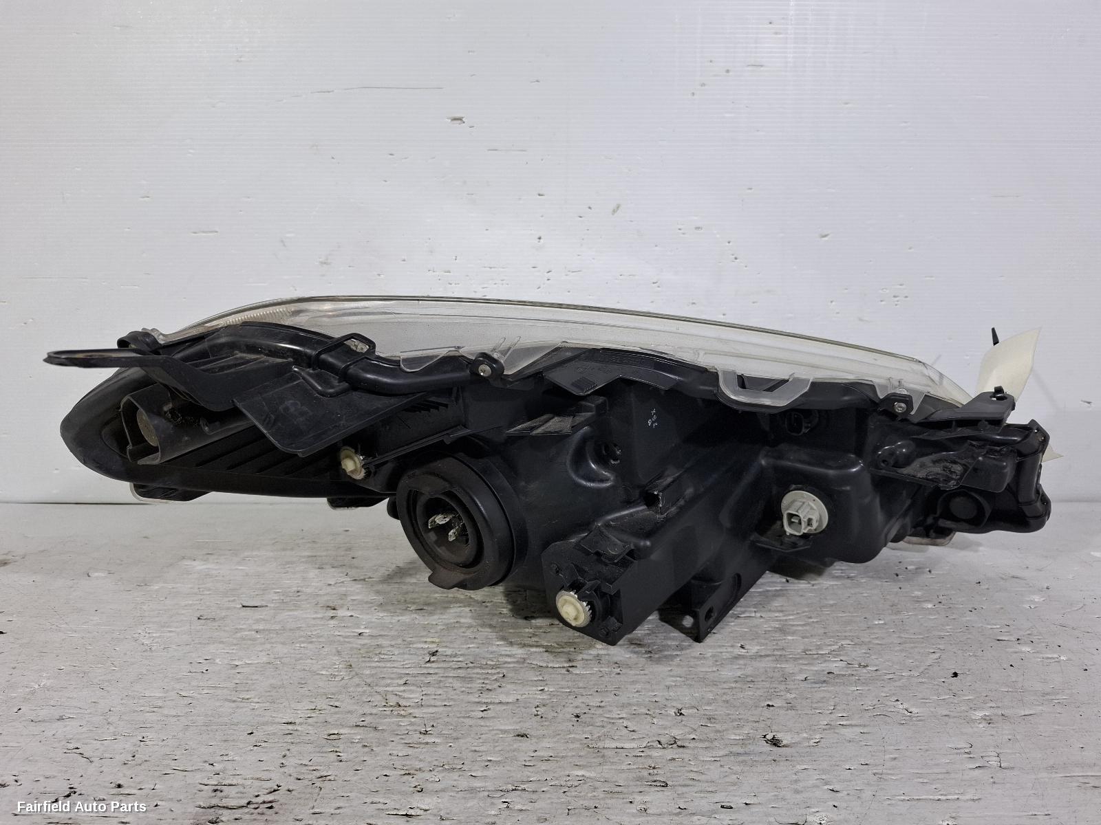 2017-2019 Toyota Yaris Left Headlamp