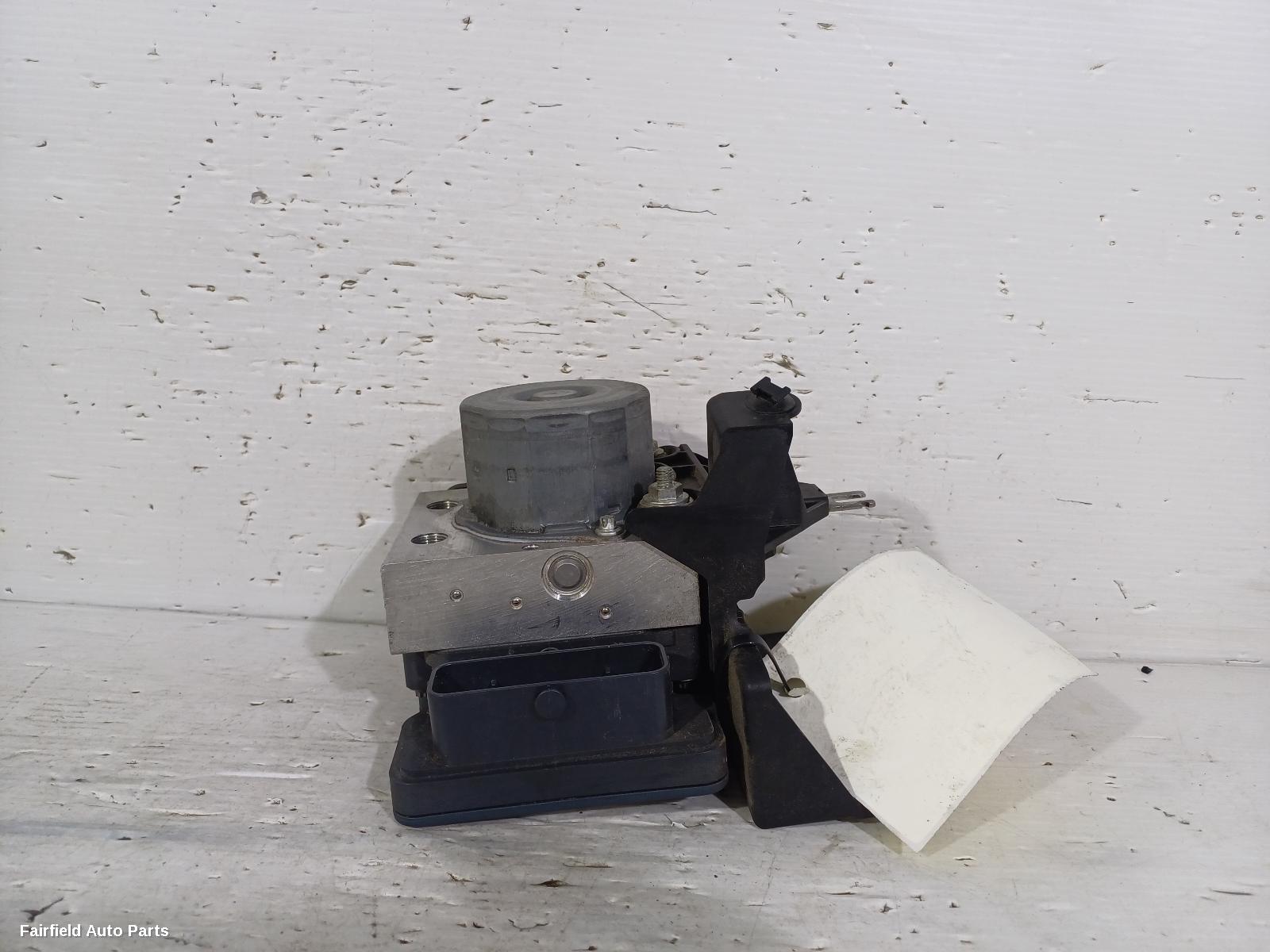 2013-2019 Mercedes Cla Class Abs Pump Modulator