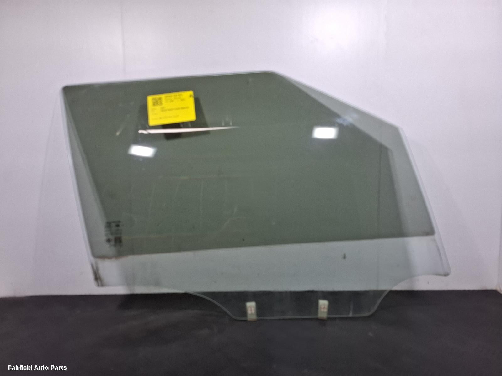 2016-2024 Mg Mg3 Right Front Door Window