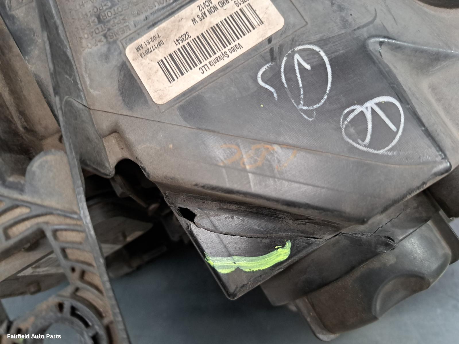 2013-2016 Jeep Grandcherokee Right Headlamp