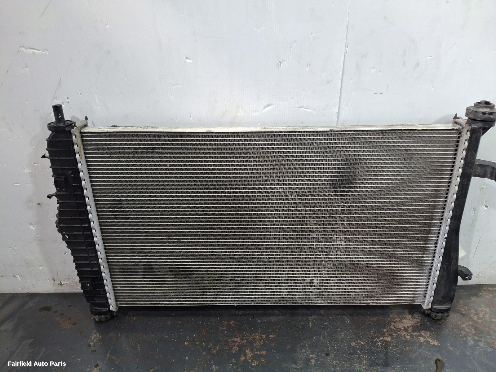 2015-2021 Ldv G10 Radiator