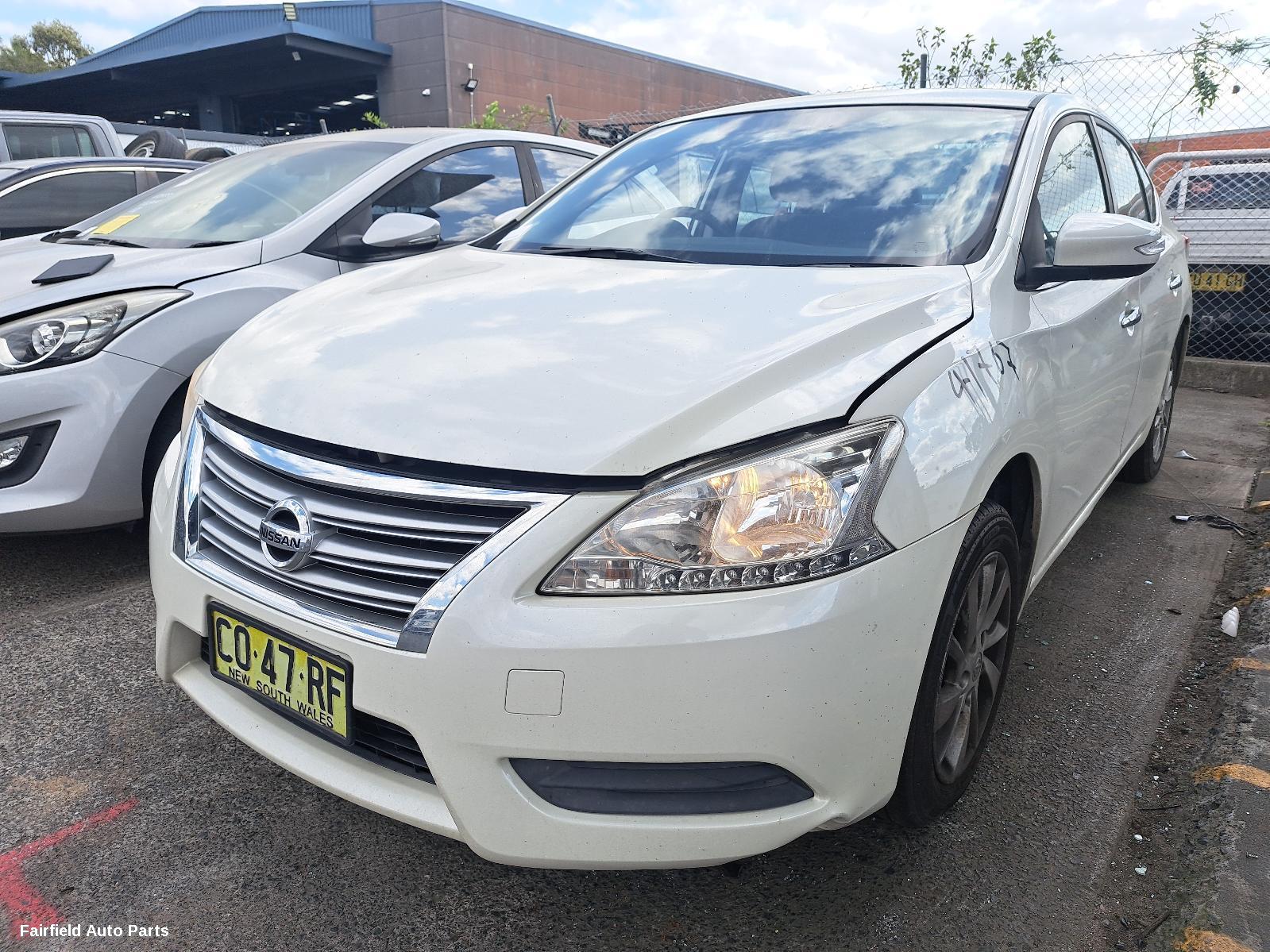 2016 Nissan Pulsar Left Headlamp