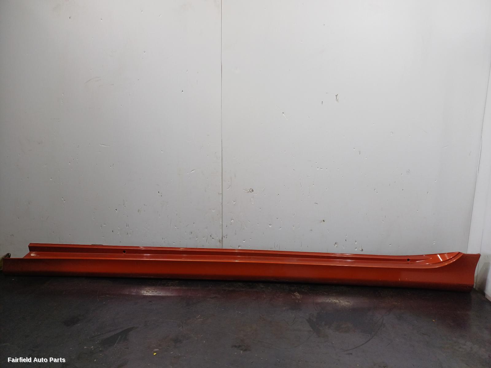 2006-2011 Toyota Camry Side Step Skirt