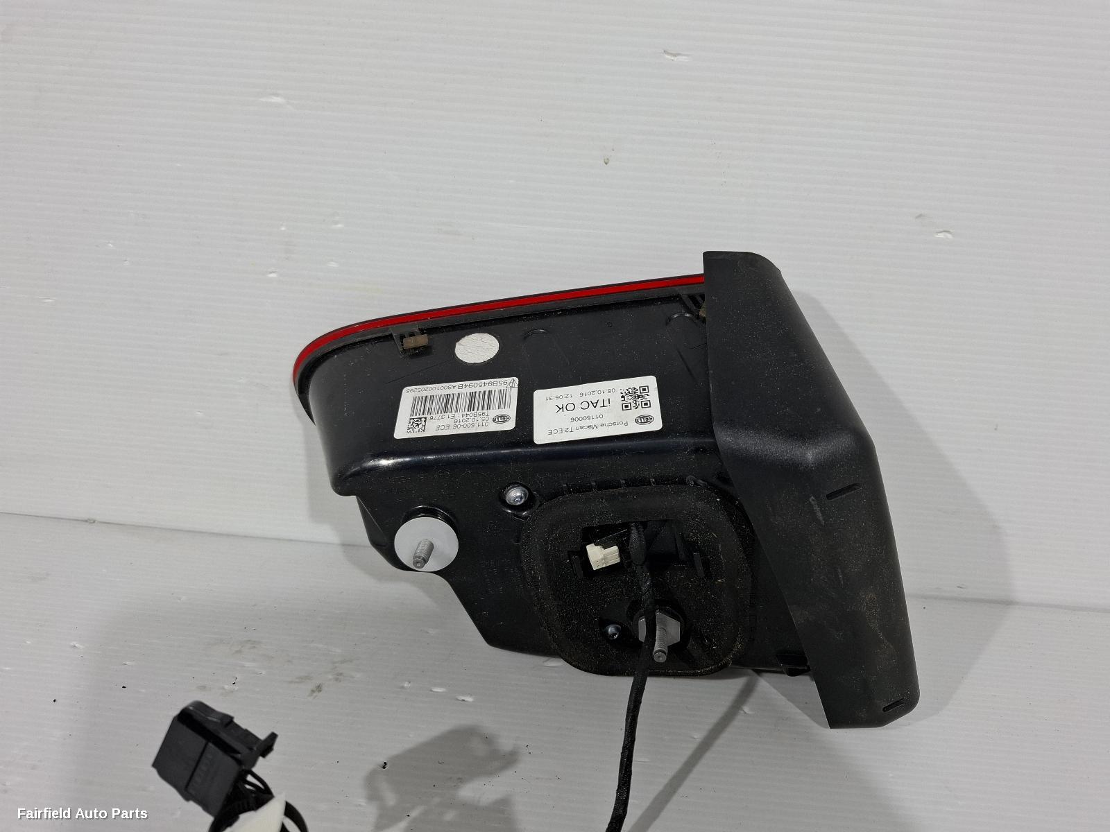 2014-2018 Porsche Macan Rear Garnish