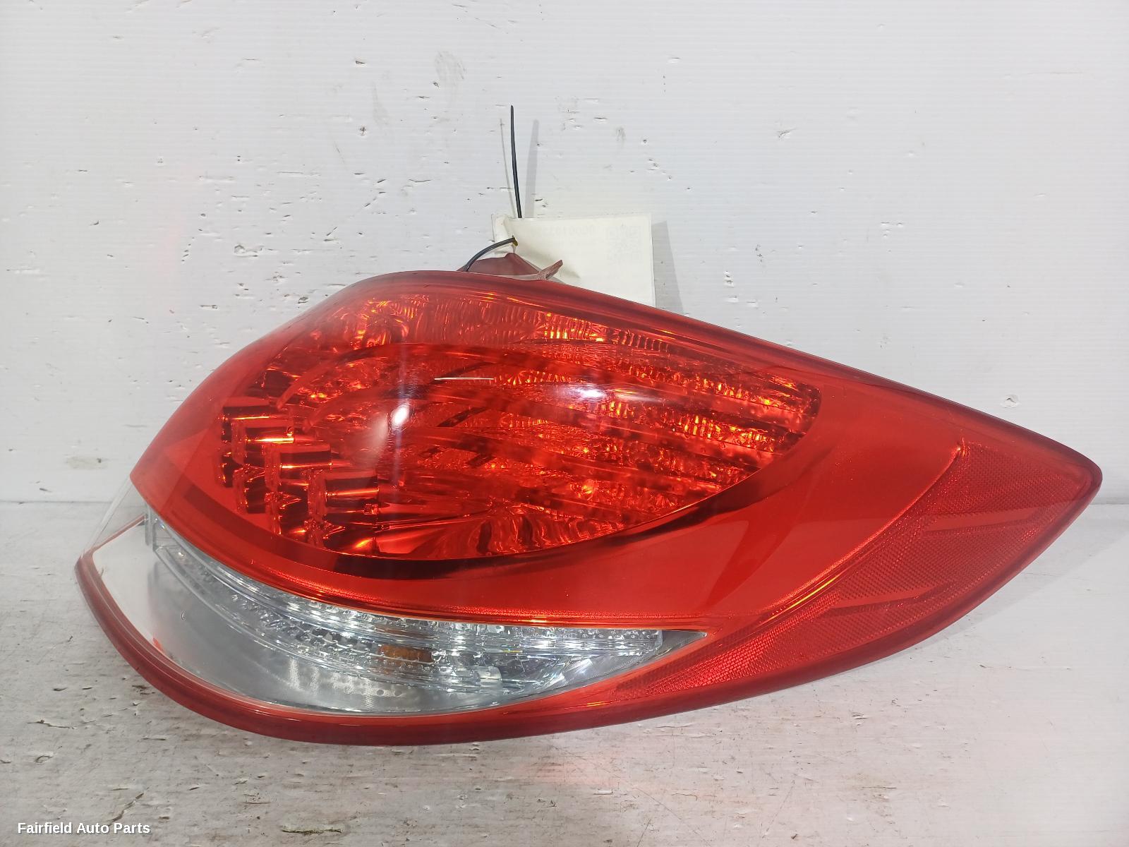 2013 Hyundai Veloster Right Taillight
