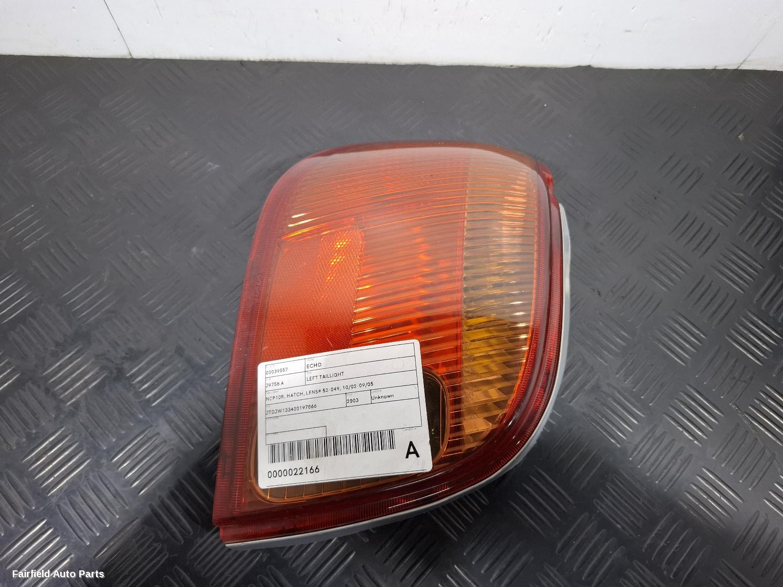 2003 Toyota Echo Left Taillight