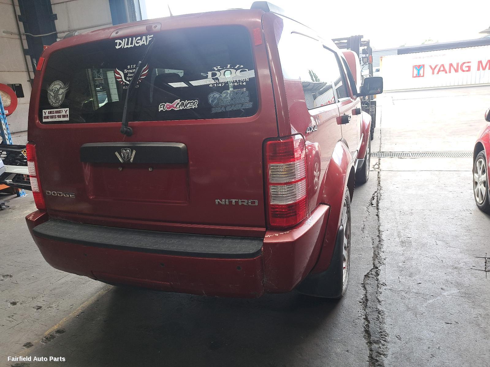 2011 Dodge Nitro Right Headlamp