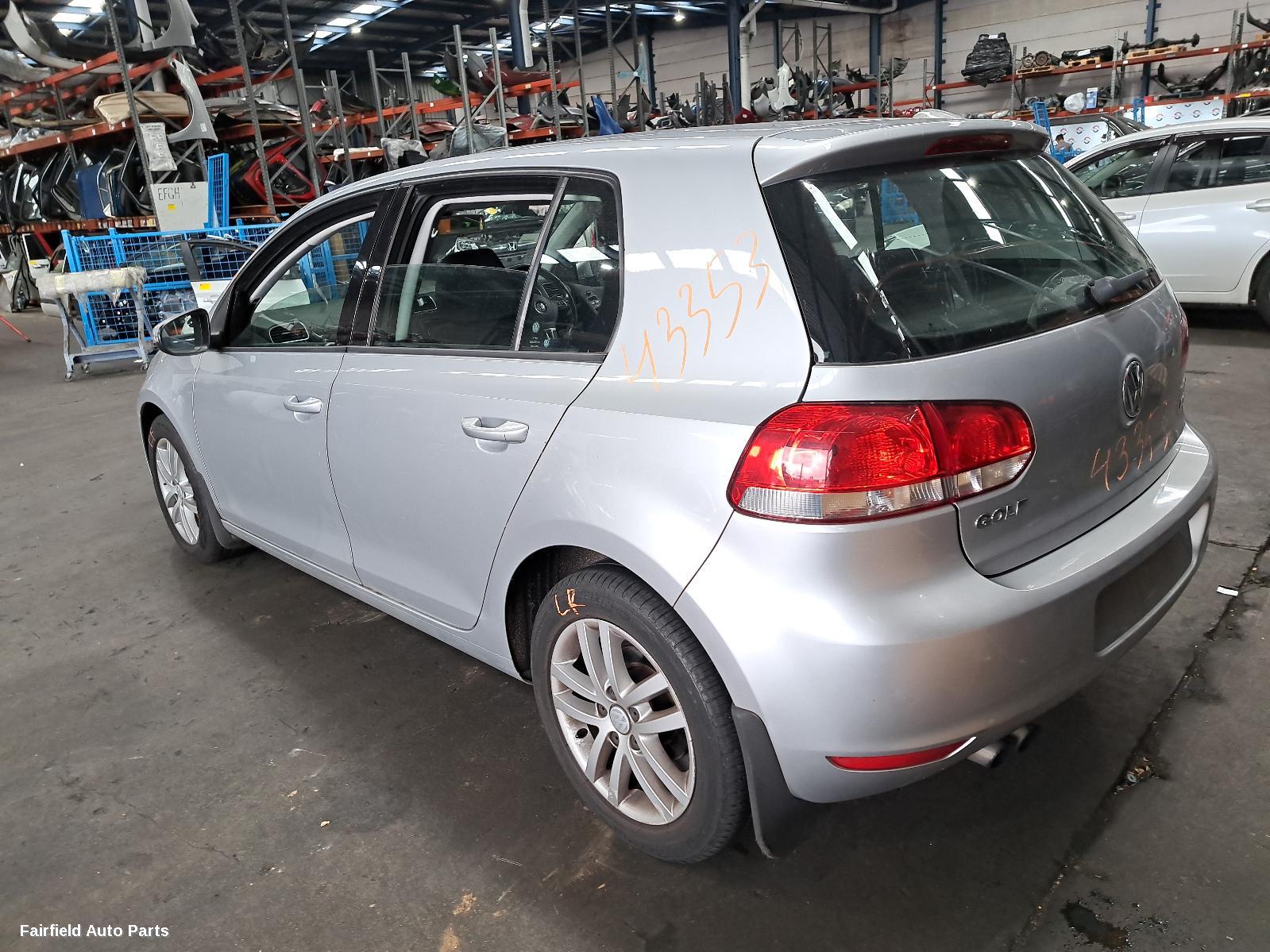2008-2016 Volkswagen Golf Bonnet