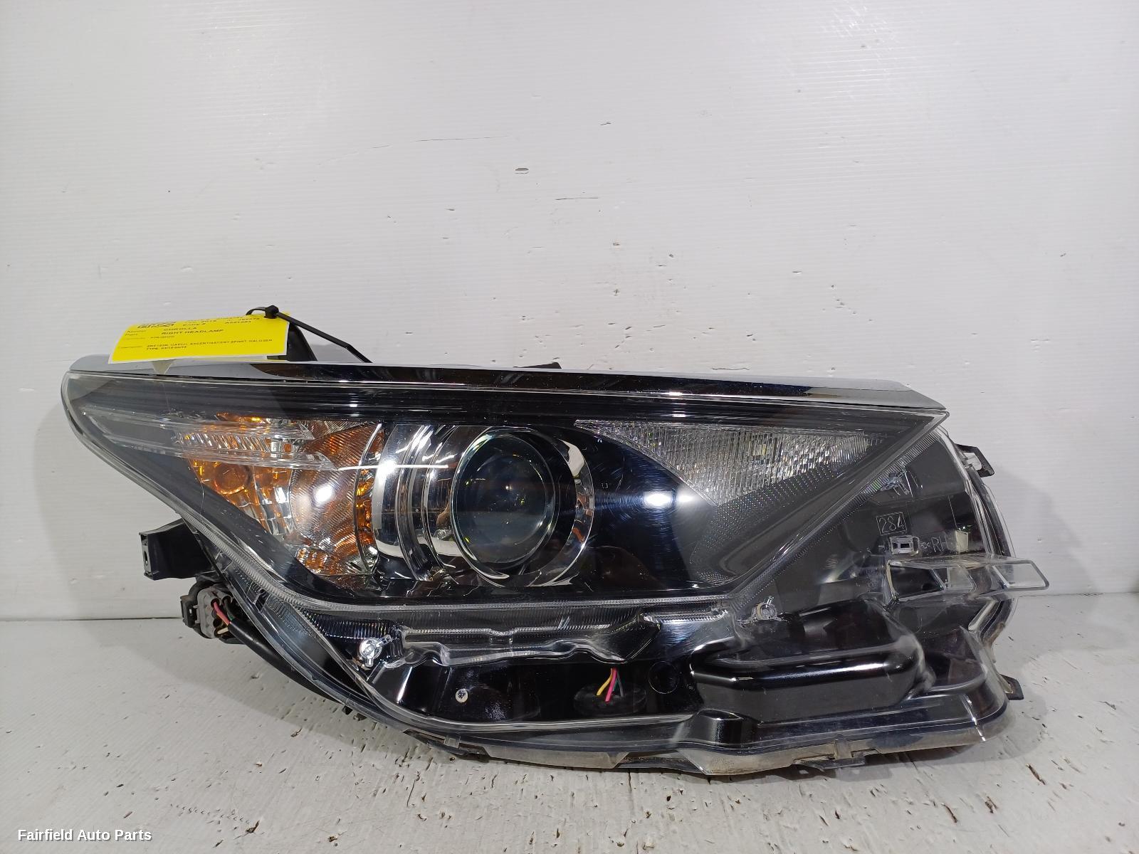 2015-2018 Toyota Corolla Right Headlamp