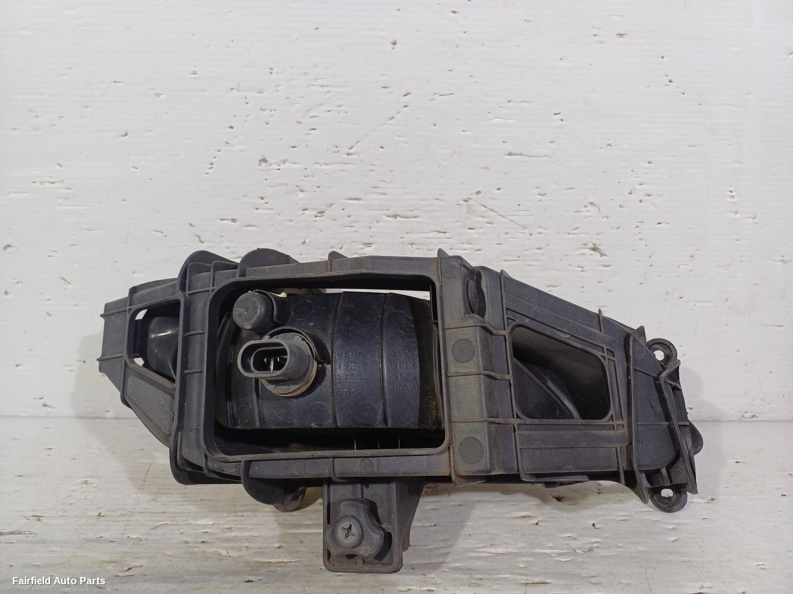 2007-2015 Hyundai Iload/imax Left Indicator Fog Side