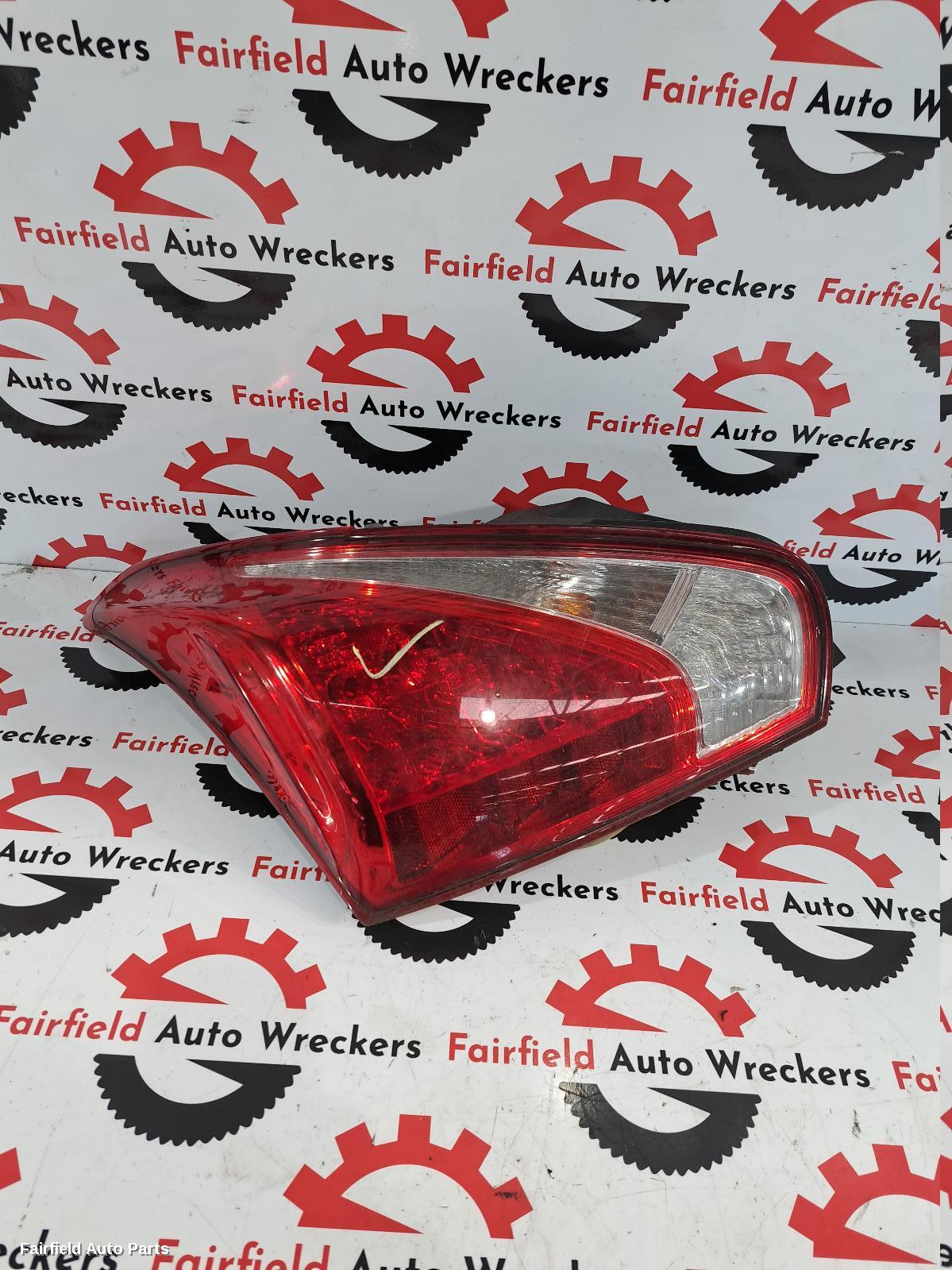 2013 Nissan Pulsar Left Taillight