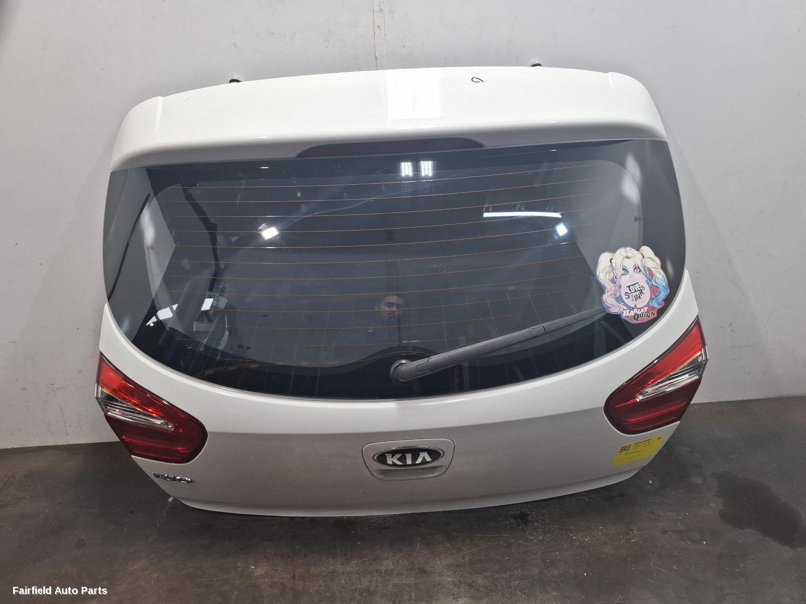 2015 Kia Rio Bootlid Tailgate