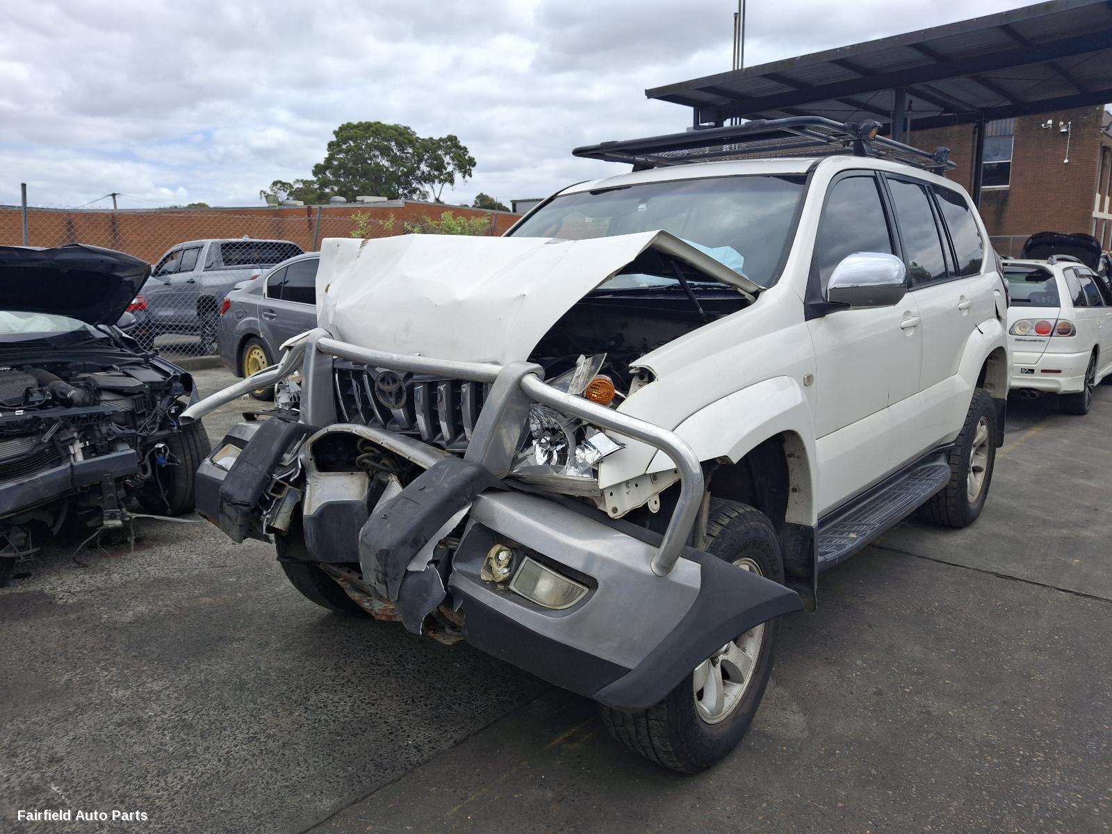 2003 Toyota Prado Right Front Door Window