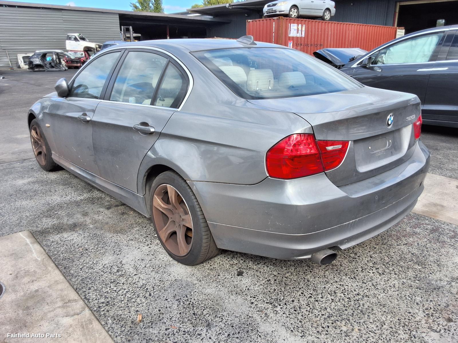 2010 Bmw 3 Series Right Headlamp