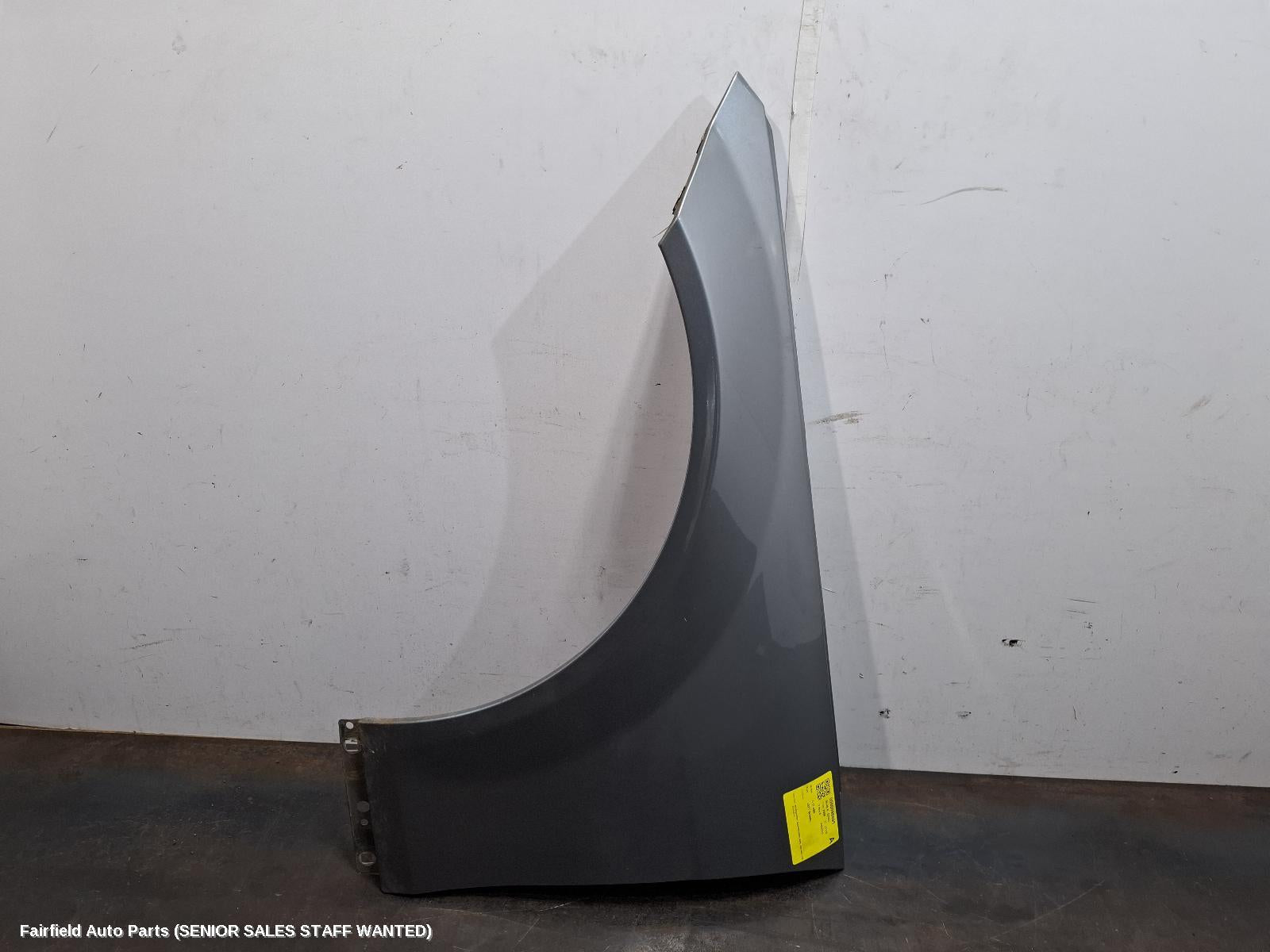 2008 Mercedes C Class Left Guard